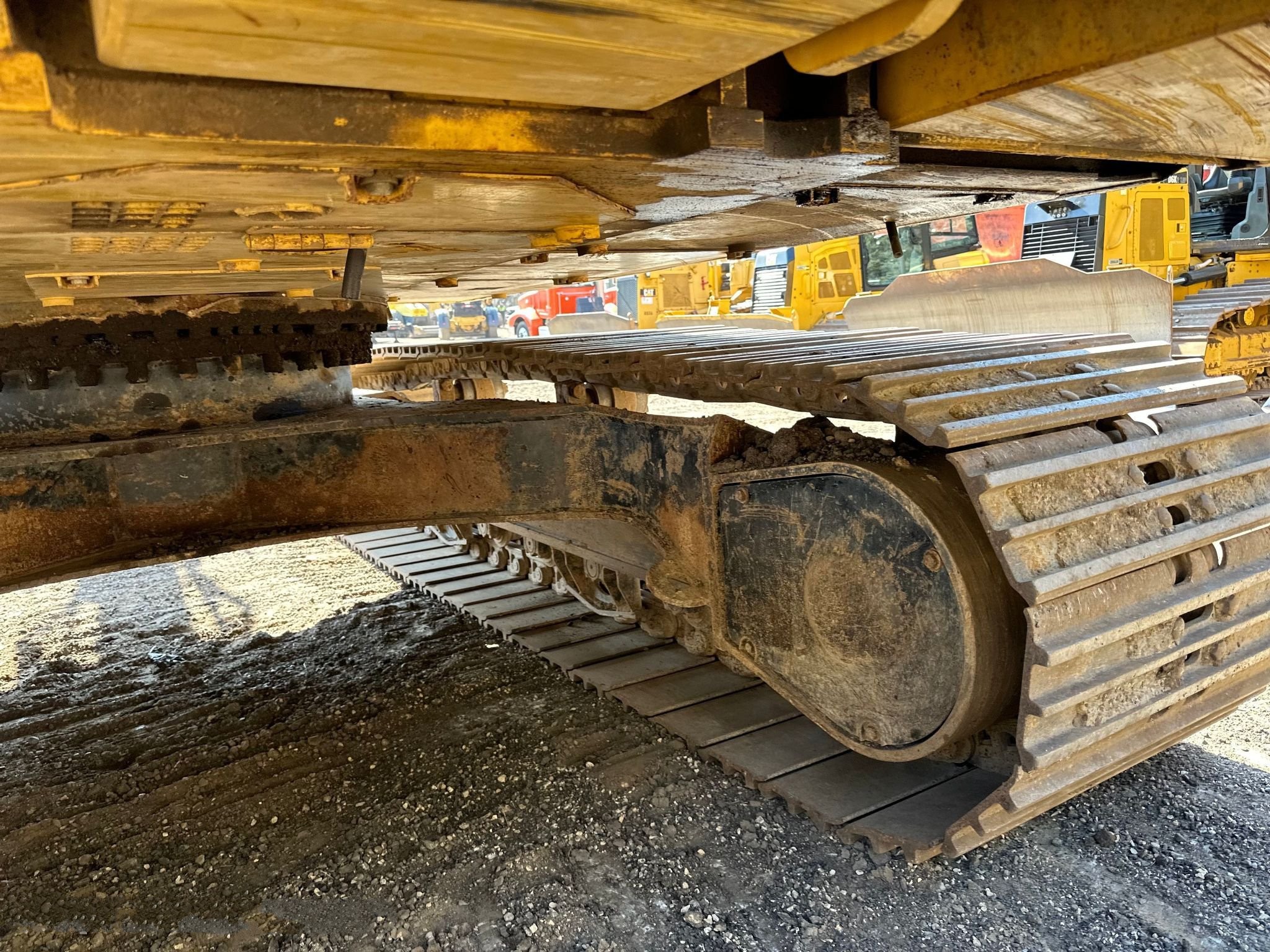 gallery 2015 Caterpillar 323FL excavator