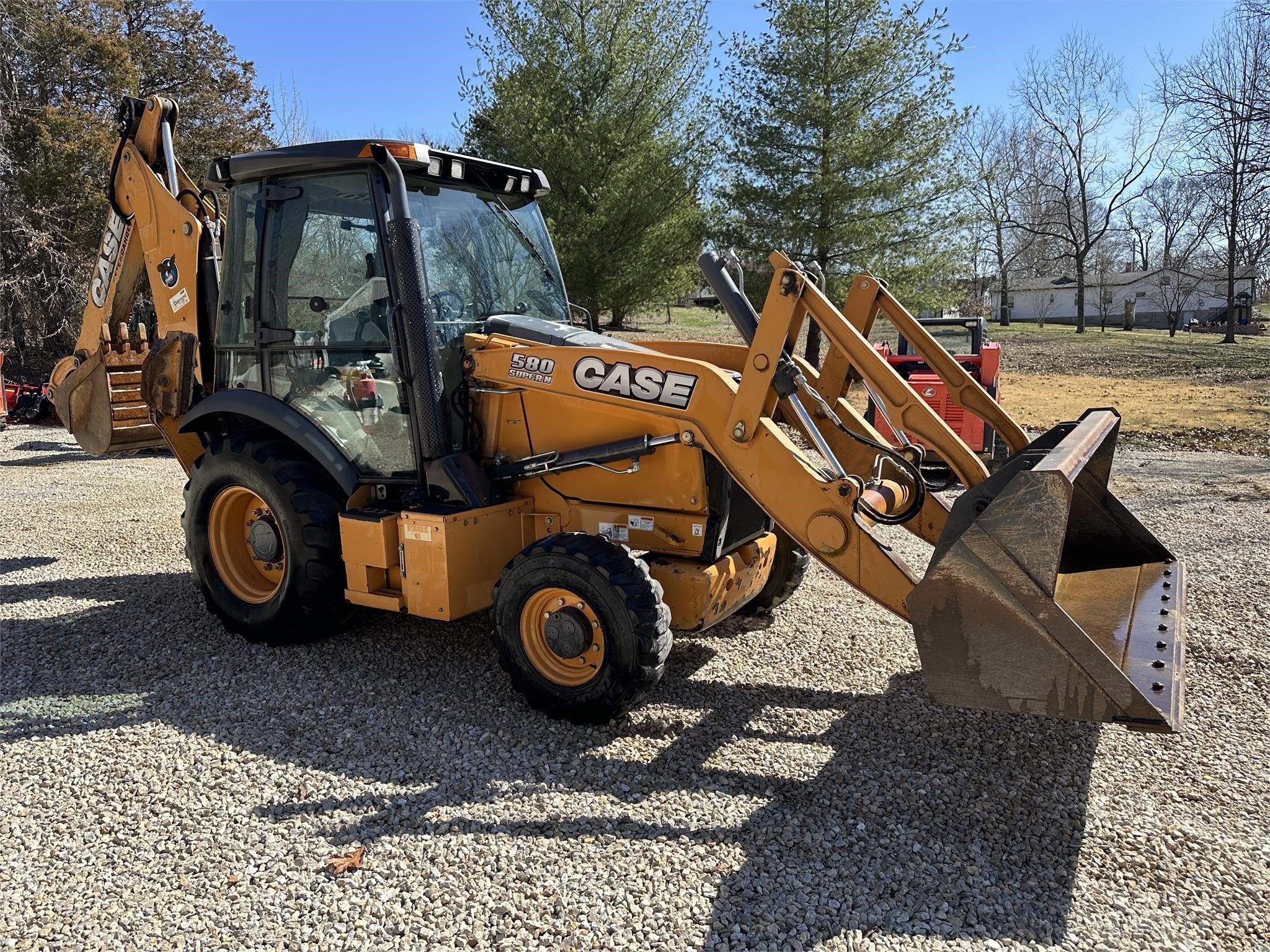 gallery 2018 CASE 580SN Backhoe
