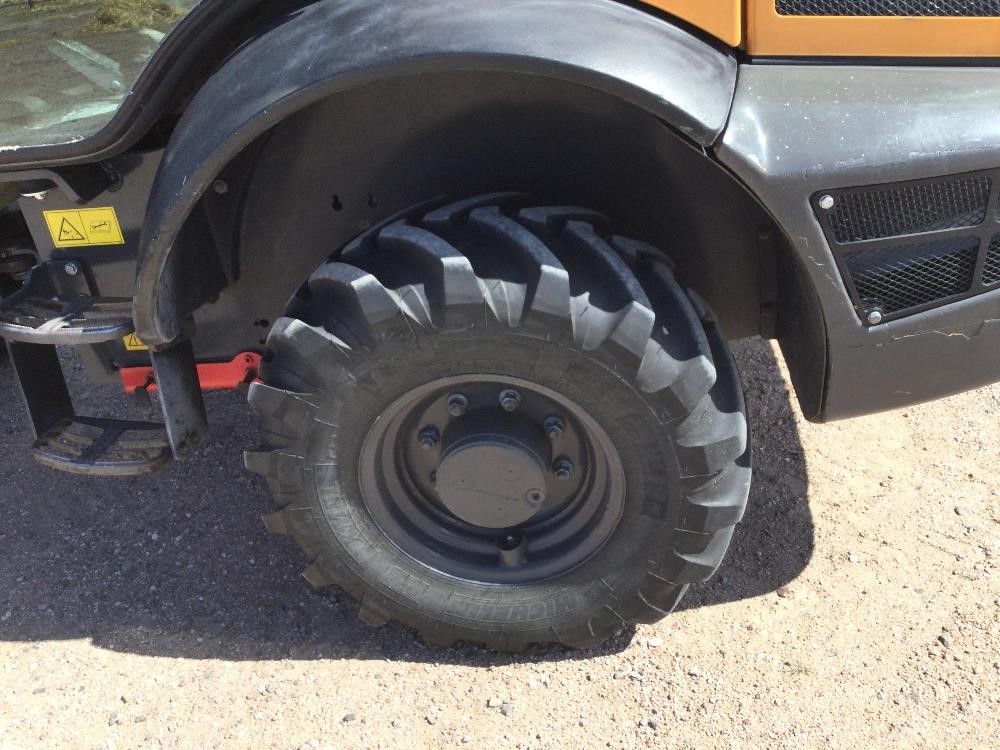 gallery 2018 Case 221F Wheel Loader