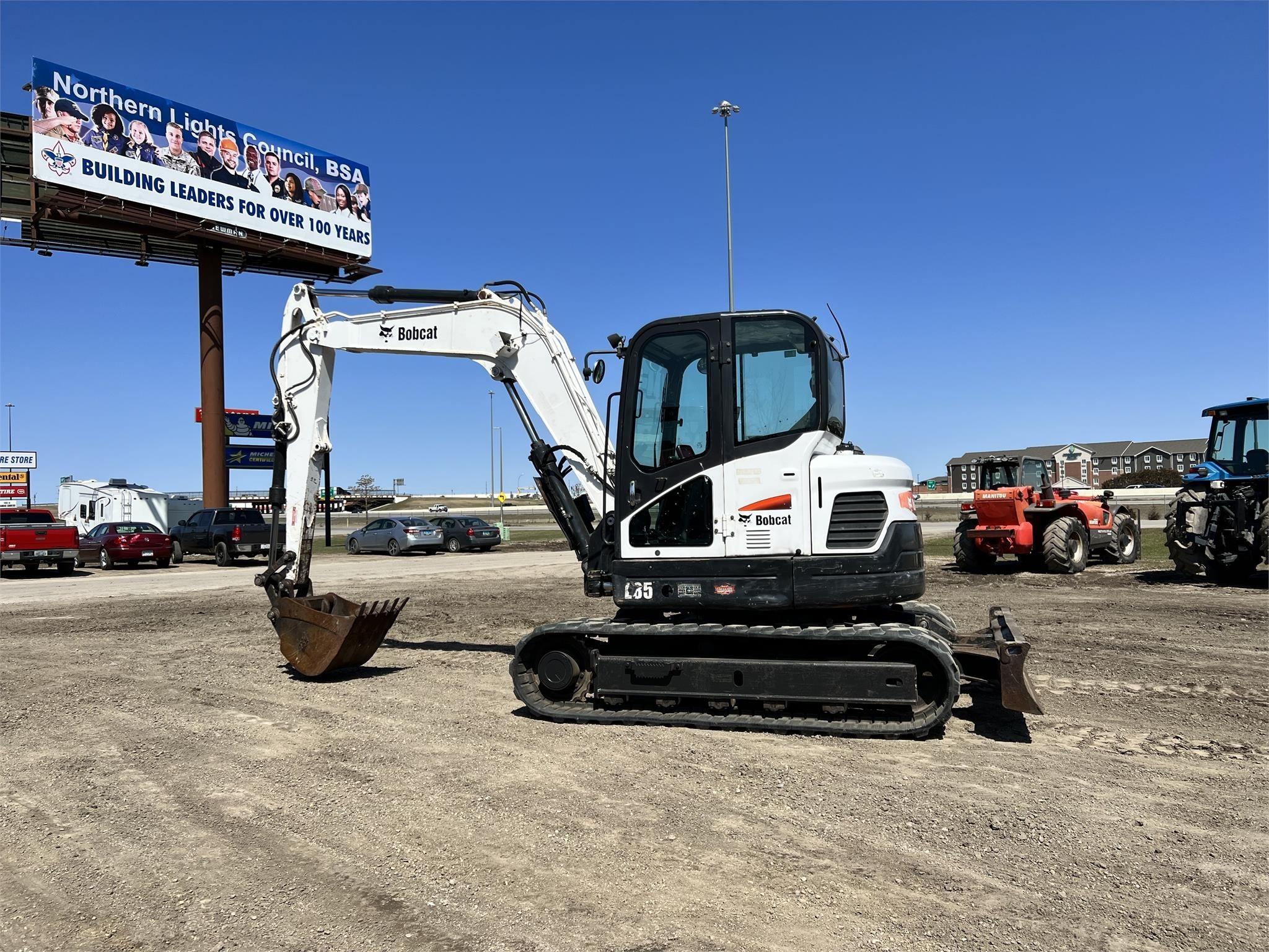 gallery 2016 BOBCAT E85  Mini Excavator