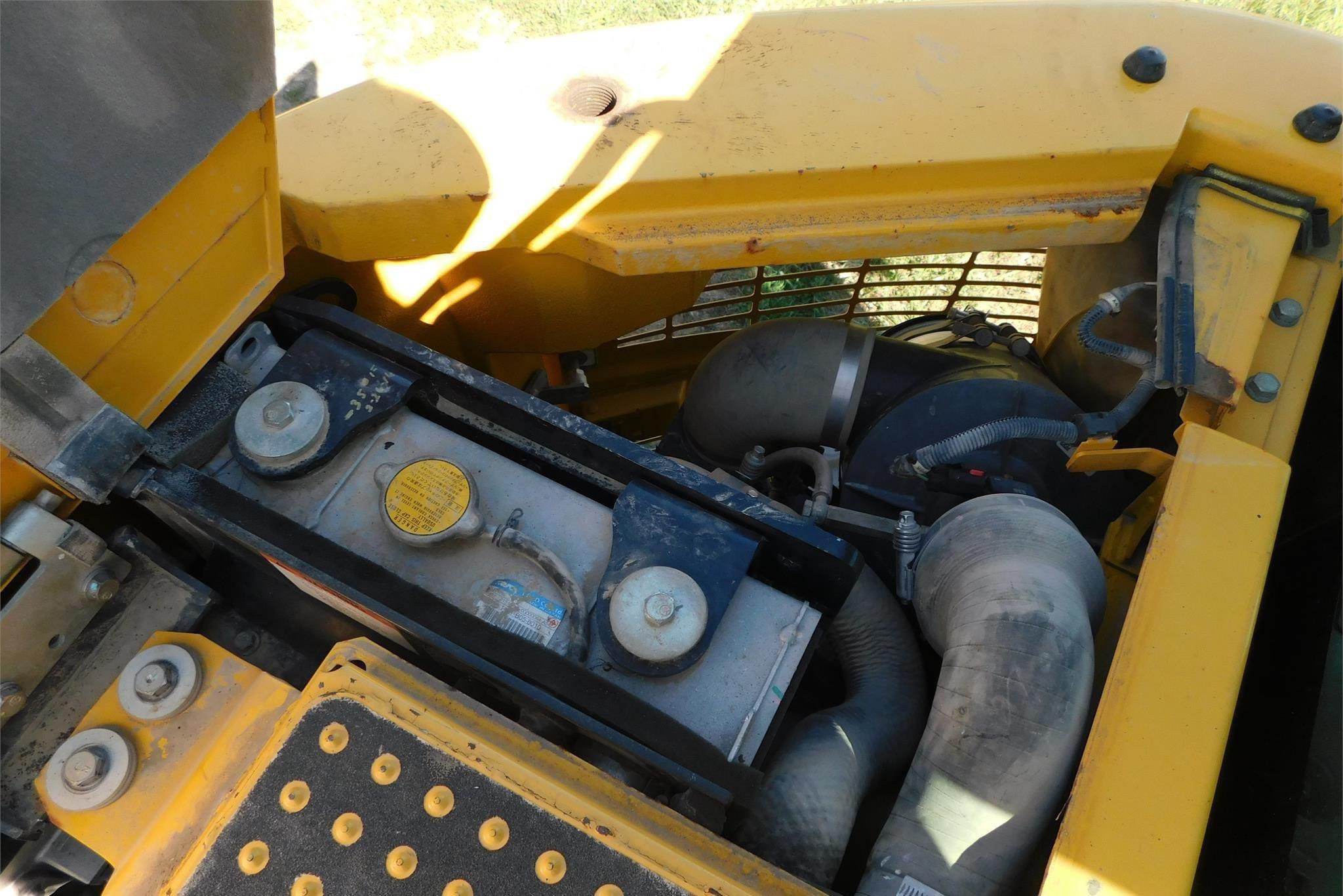 gallery 2016 KOMATSU PC138US LC-11