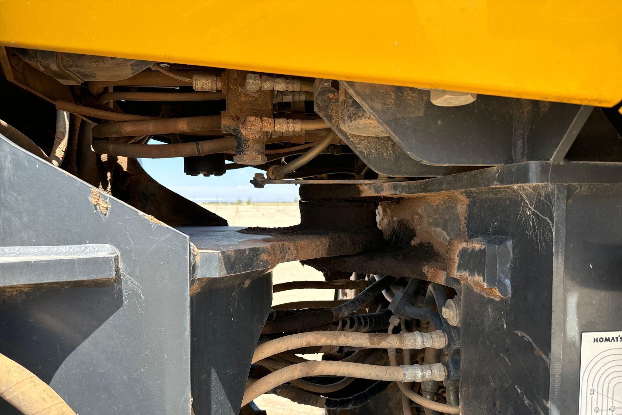 gallery 2014 Komatsu WA270-7 wheel loader