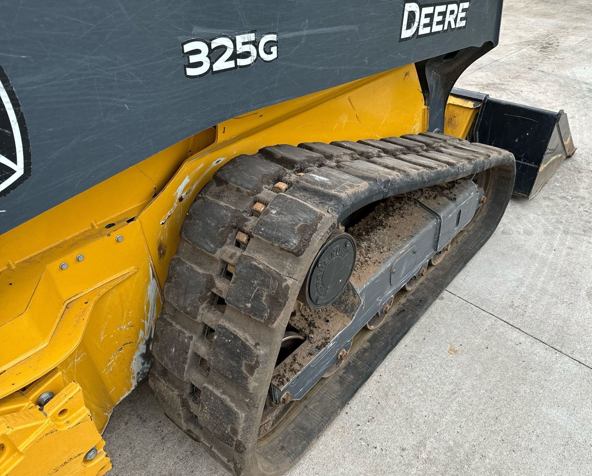 gallery 2021 John Deere 325g tracked skidsteer