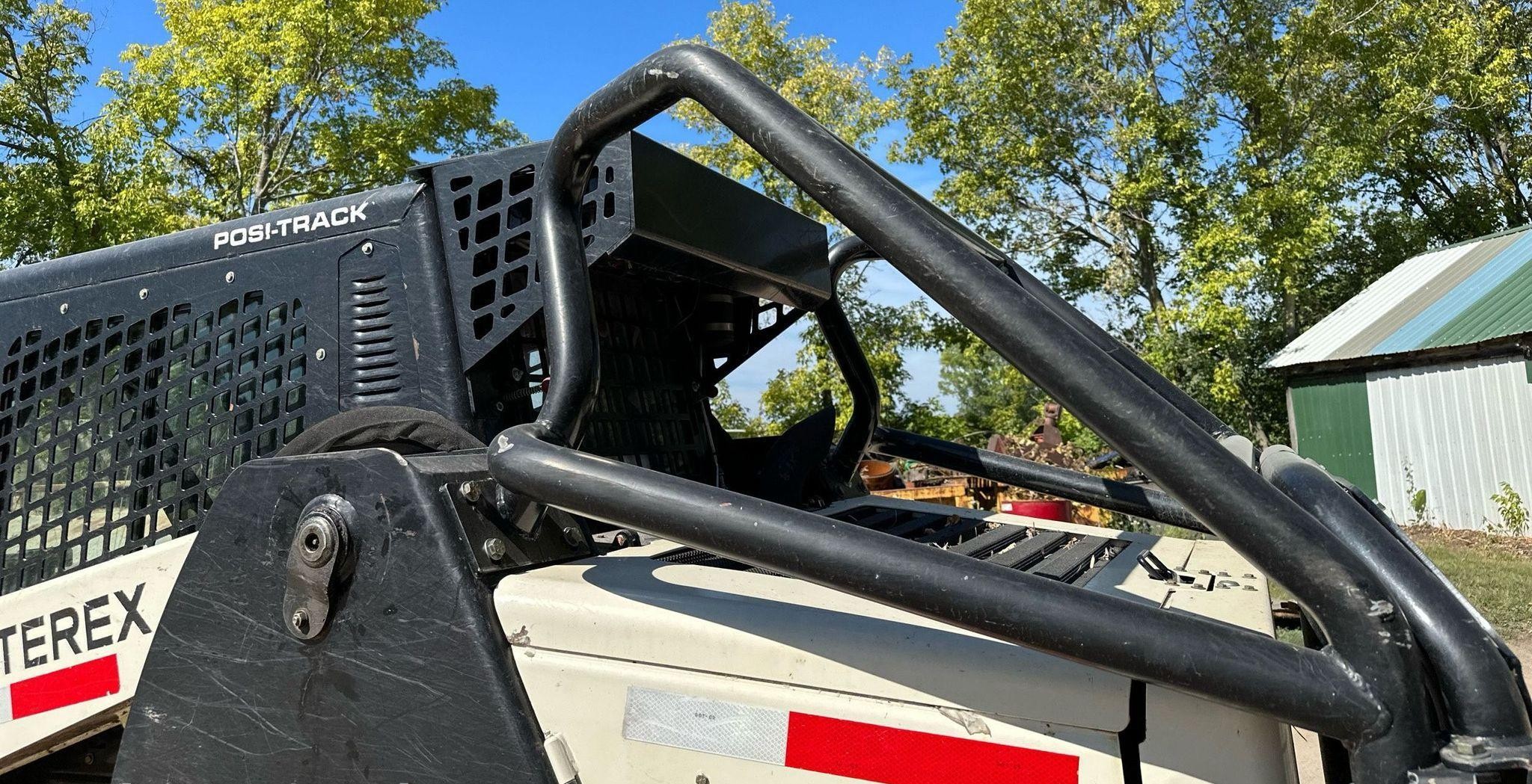 gallery 2015 Terex PT-110 tracked skid steer loader