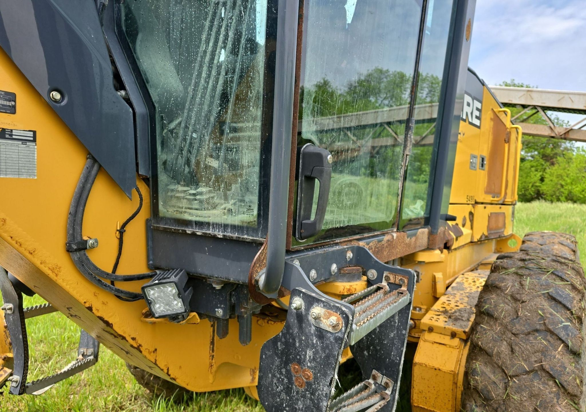 gallery 2013 John Deere 770G motor grader