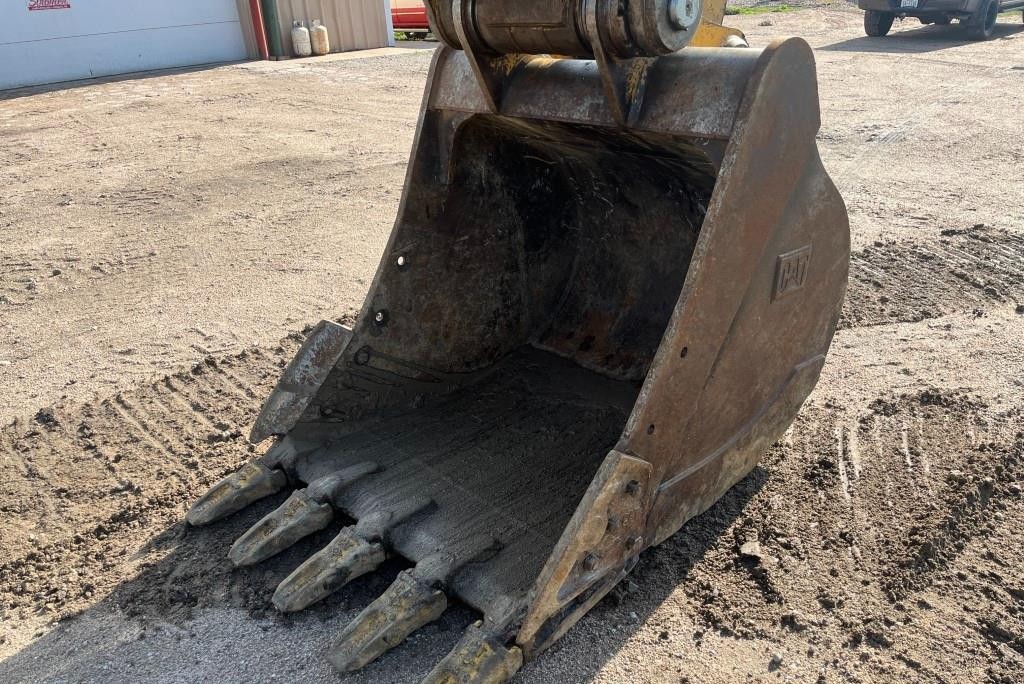 gallery 2013 Caterpillar 324EL Excavator