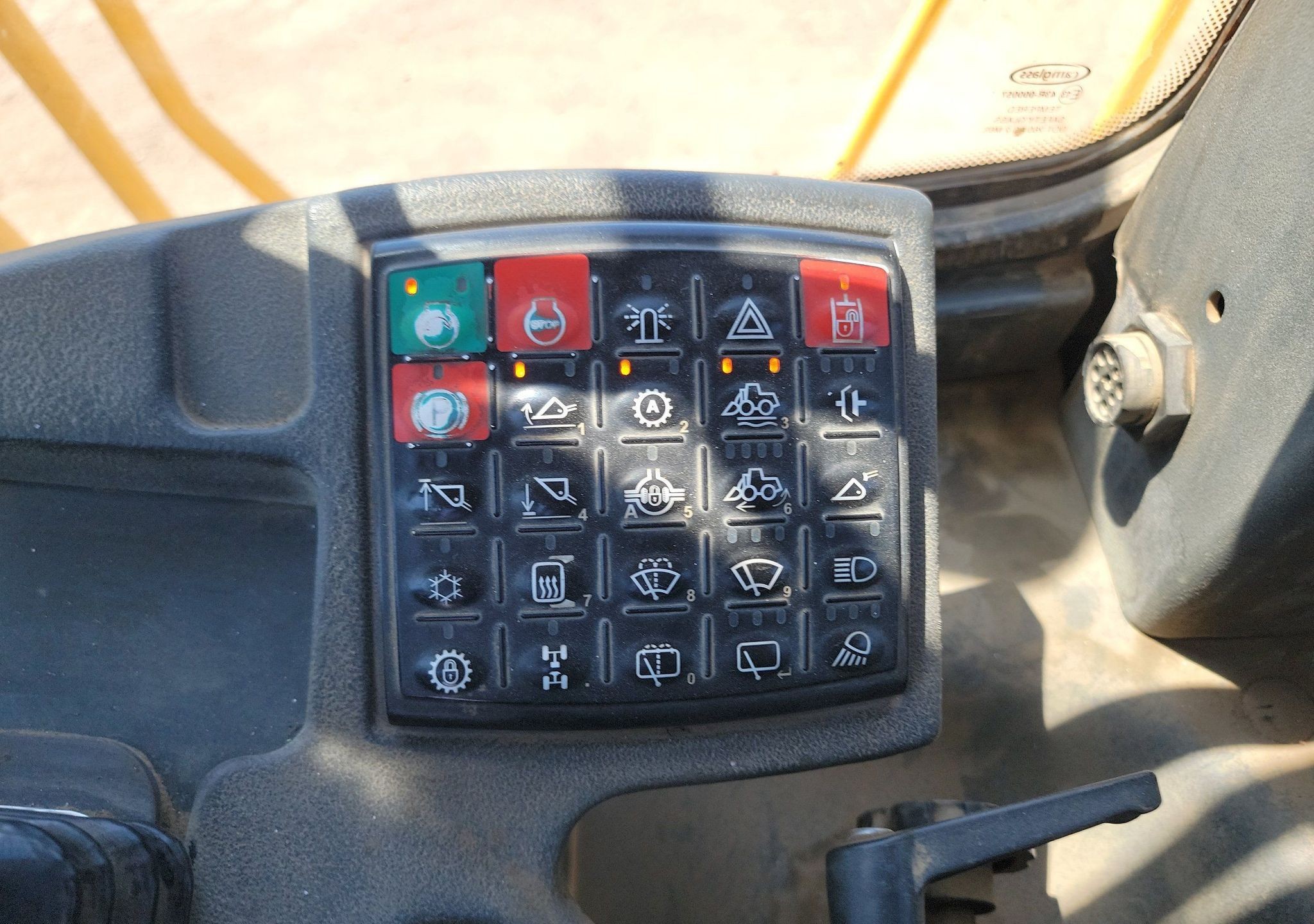 gallery 2012 John Deere 744K wheel loader