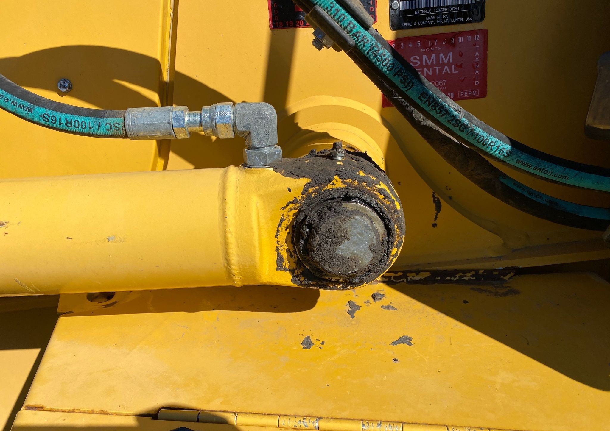 gallery 2012 John Deere 310SJ backhoe