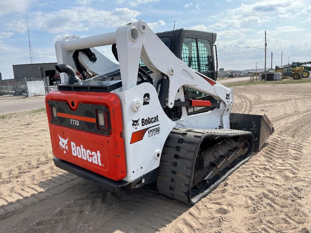 gallery 2019 Bobcat T770 Compact Track Loader
