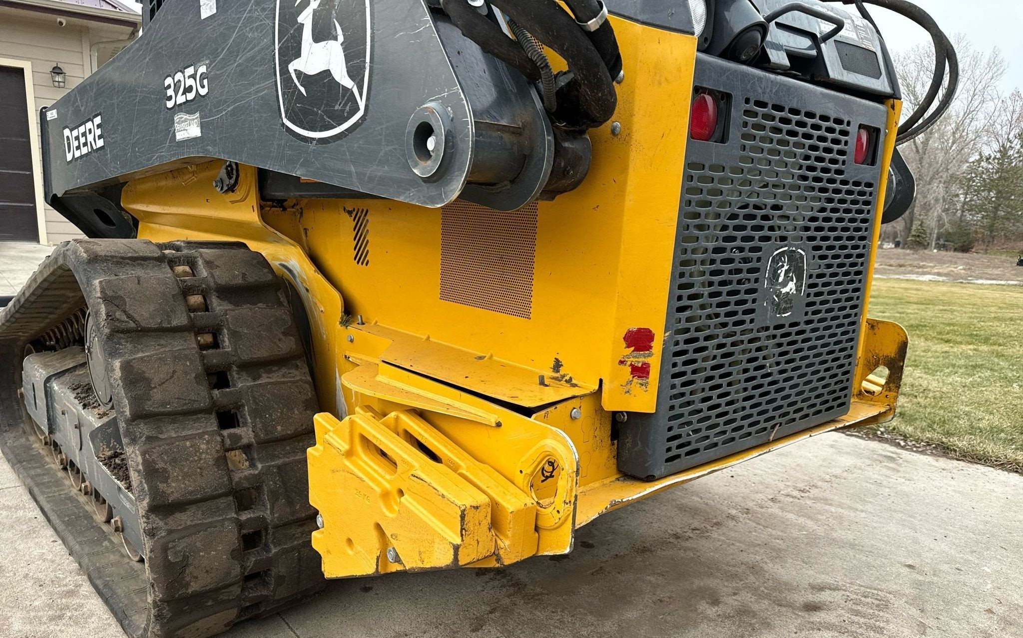 gallery 2021 John Deere 325g tracked skidsteer
