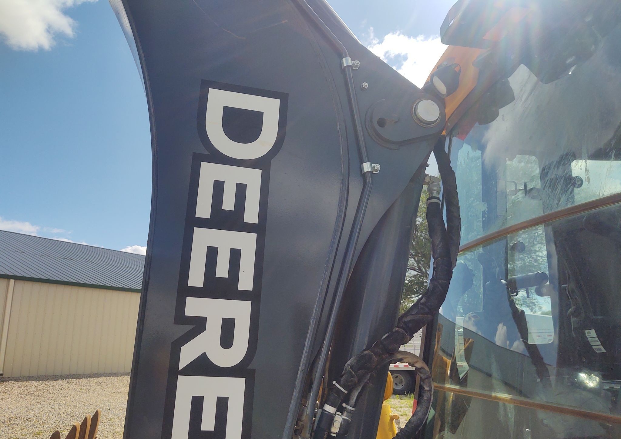 gallery 2018 John Deere 410L backhoe