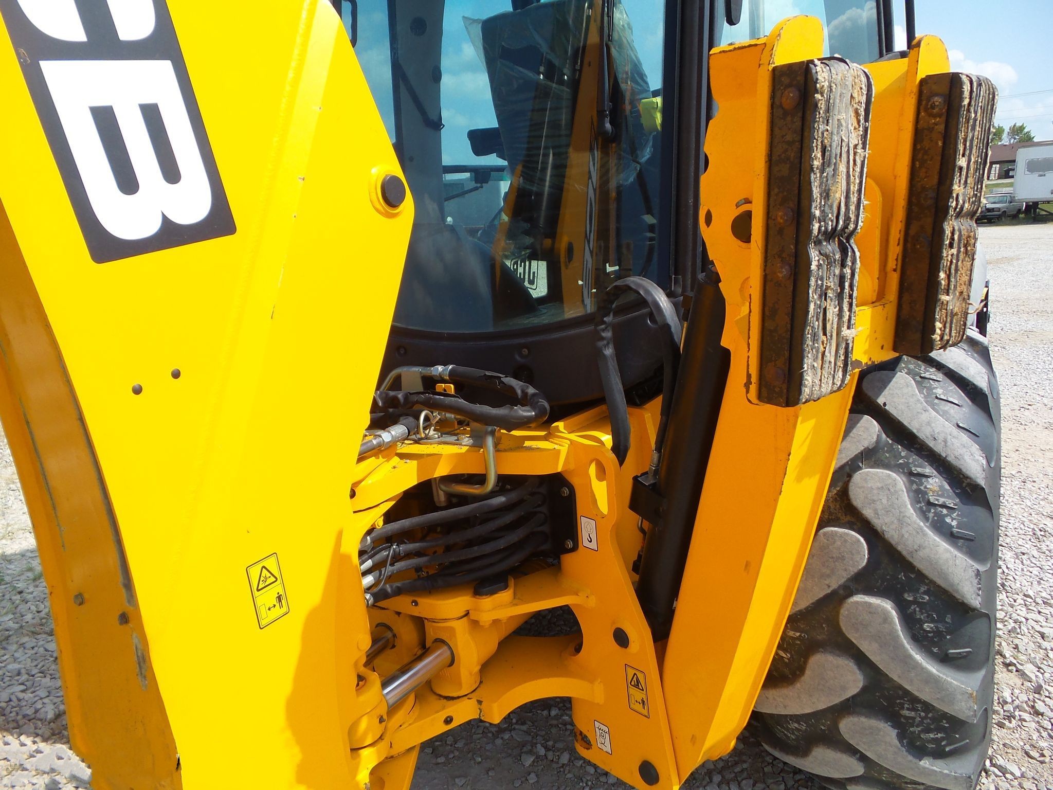 gallery 2016 JCB 3CX-15 backhoe