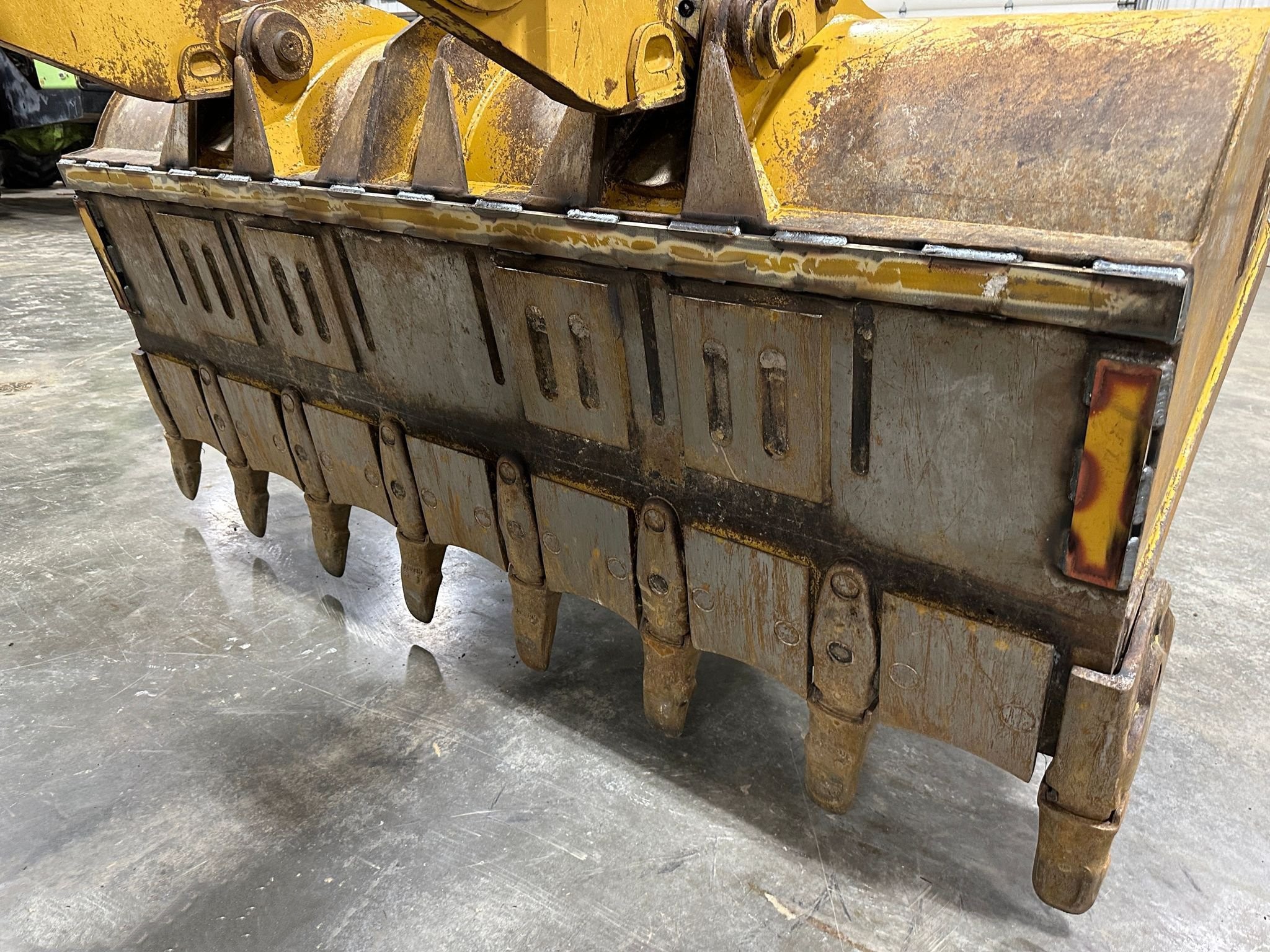 gallery 2016 Caterpillar 953D track loader