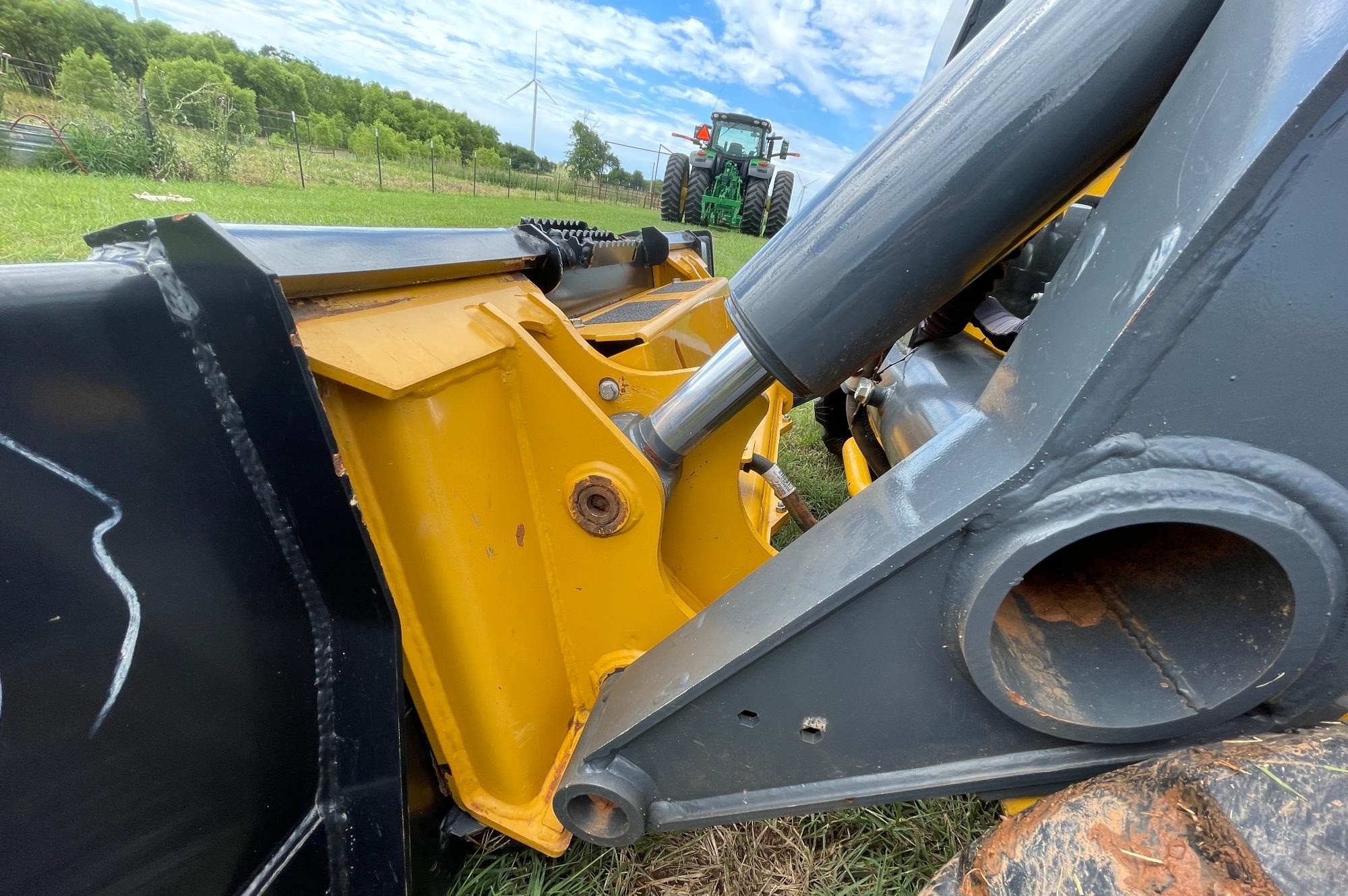 gallery 2021 John Deere 333G Compact Track Loader