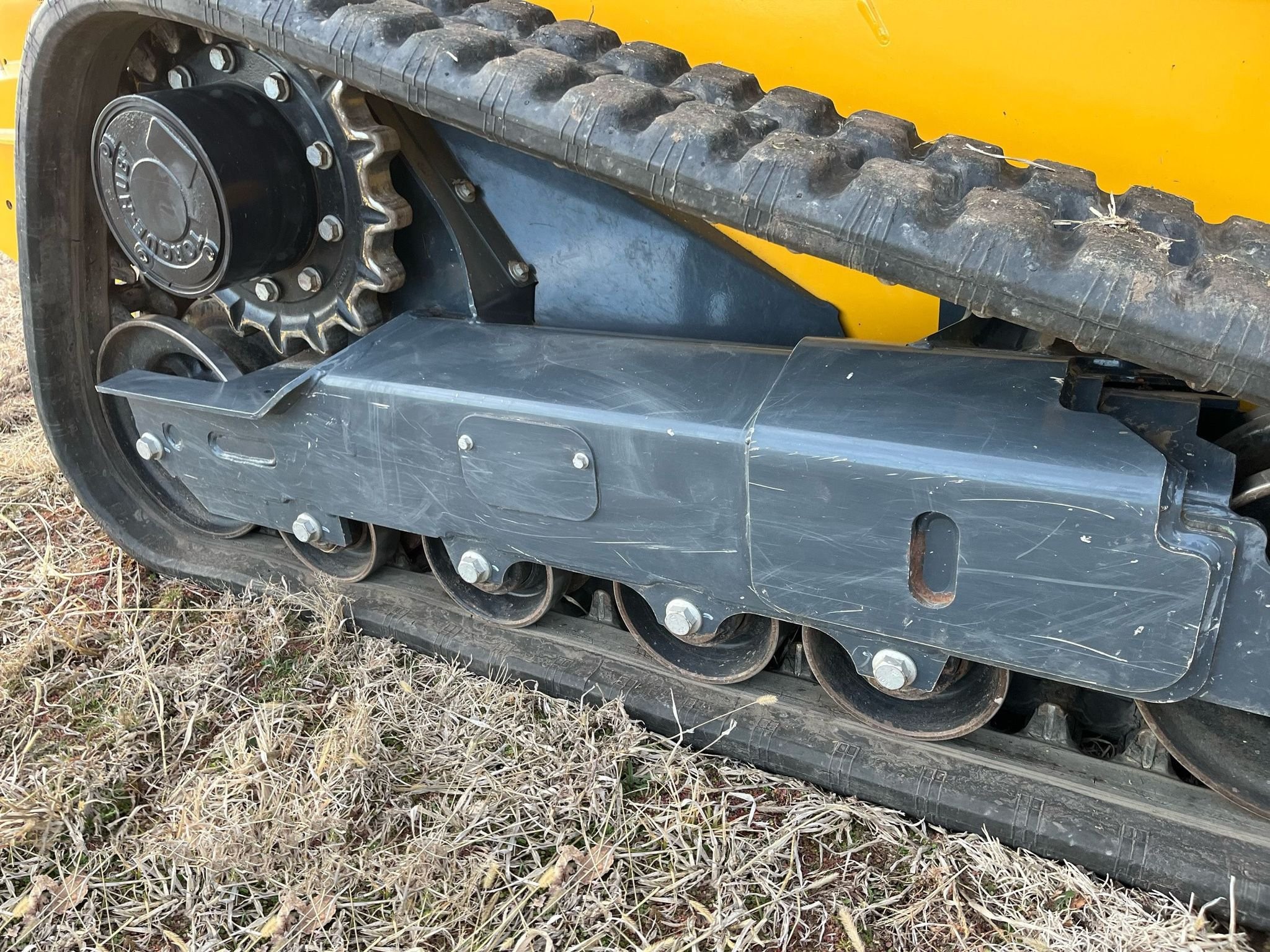 gallery 2019 John Deere 325G tracked skid steer loader