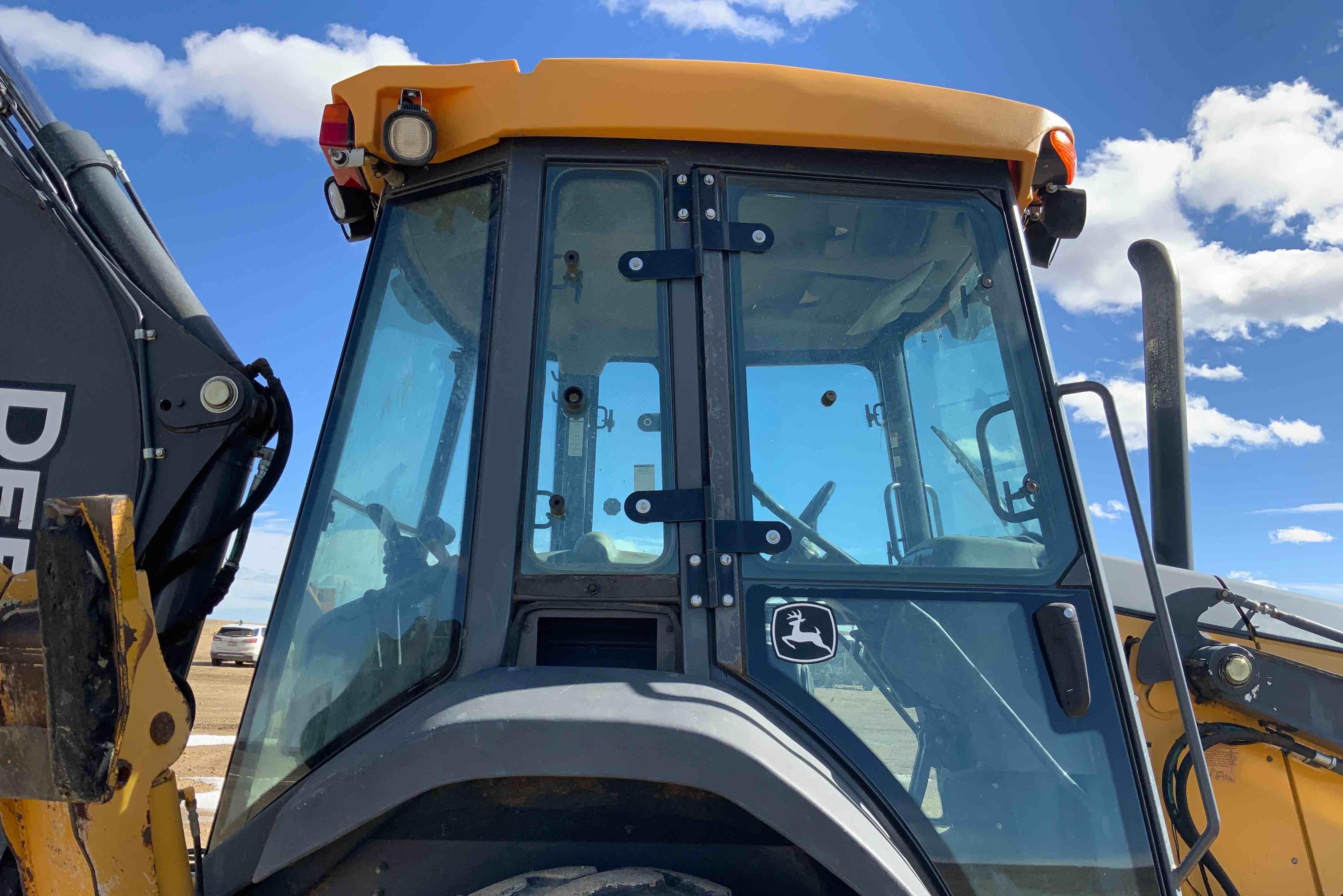 gallery 2012 John Deere 410J 4x4 Loader Backhoew Extendahoe