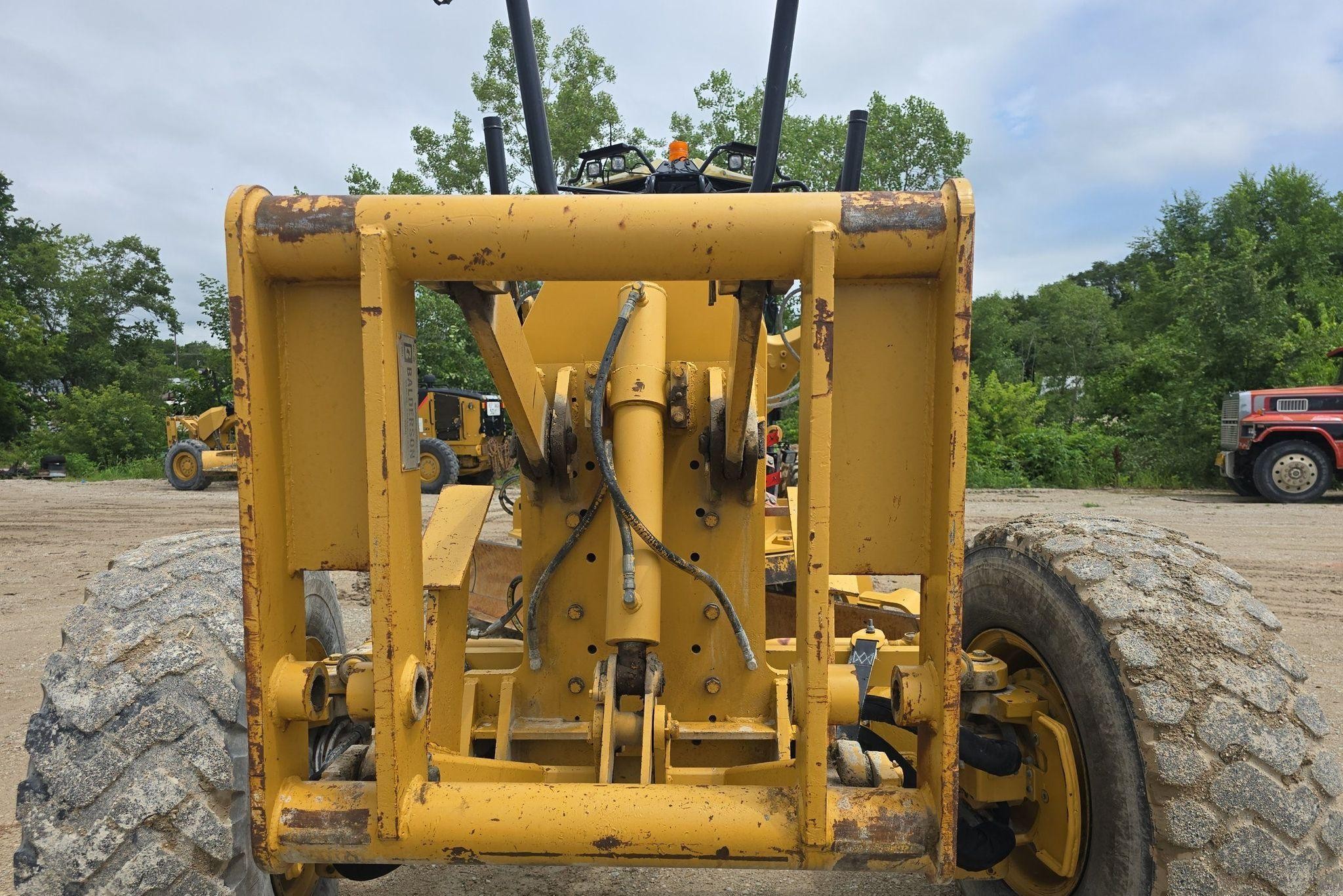 gallery 2012 Caterpillar 140M2 motor grader