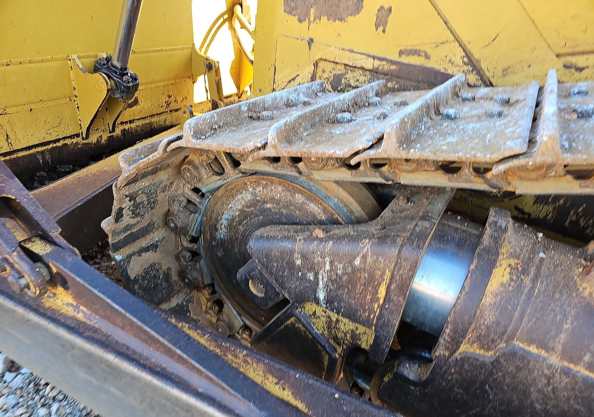 gallery 2014 Caterpillar D6T XL dozer
