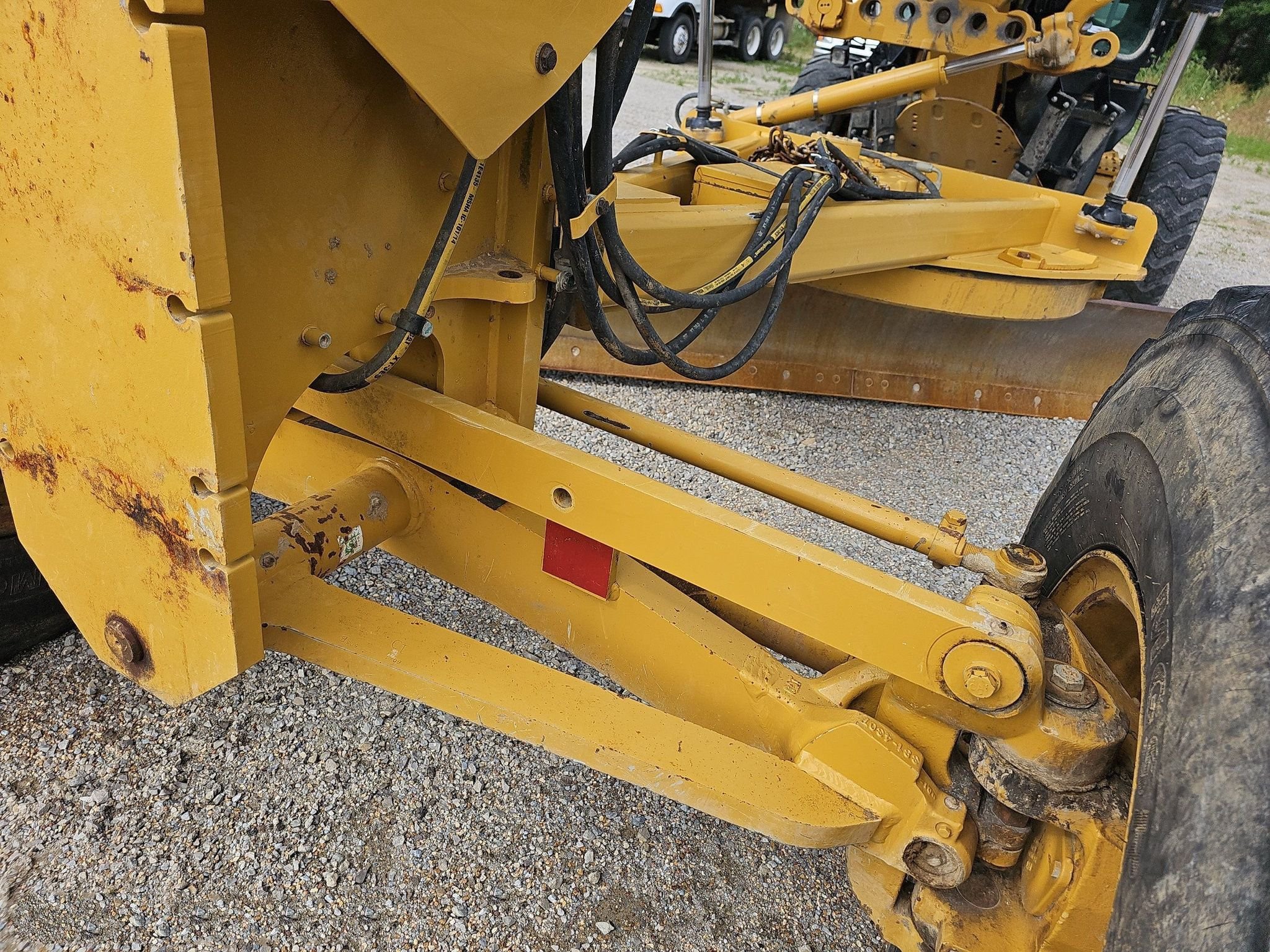 gallery 2013 Caterpillar 12M2 VHP Plus motor grader