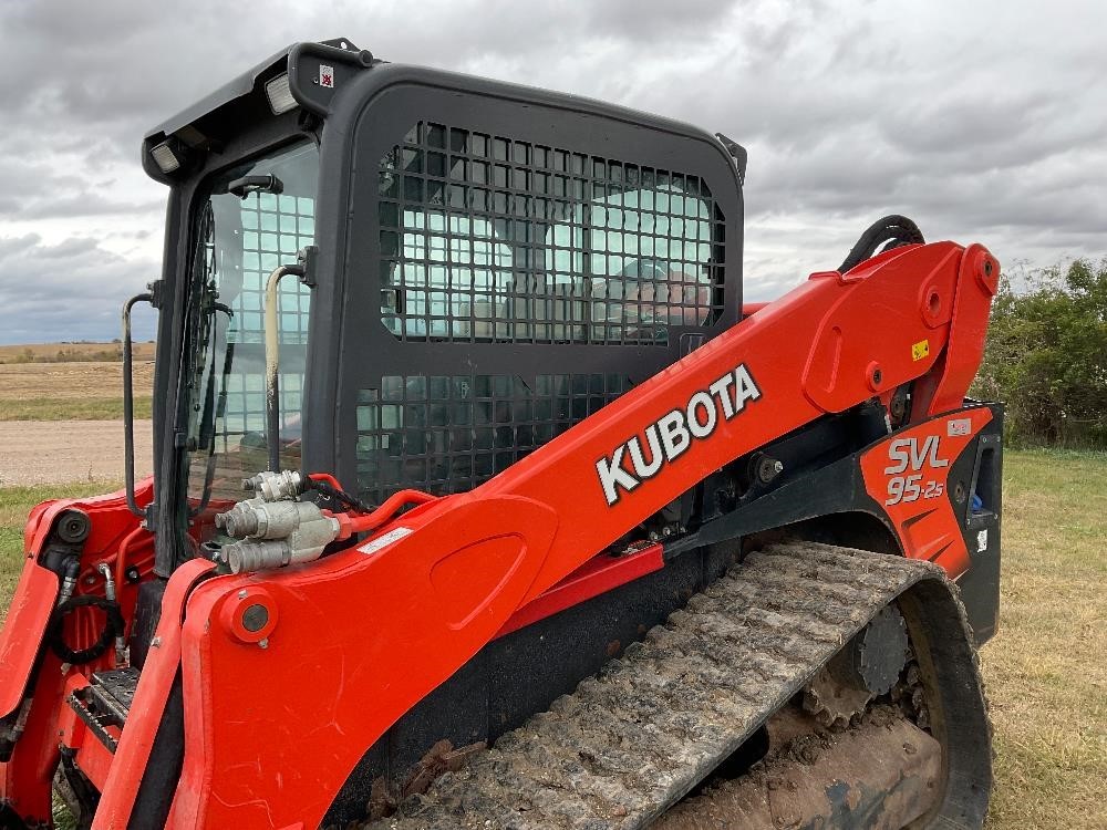 gallery 2018 Kubota SLV95-2s