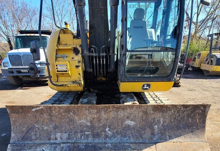 gallery 2014 John Deere 135G excavator