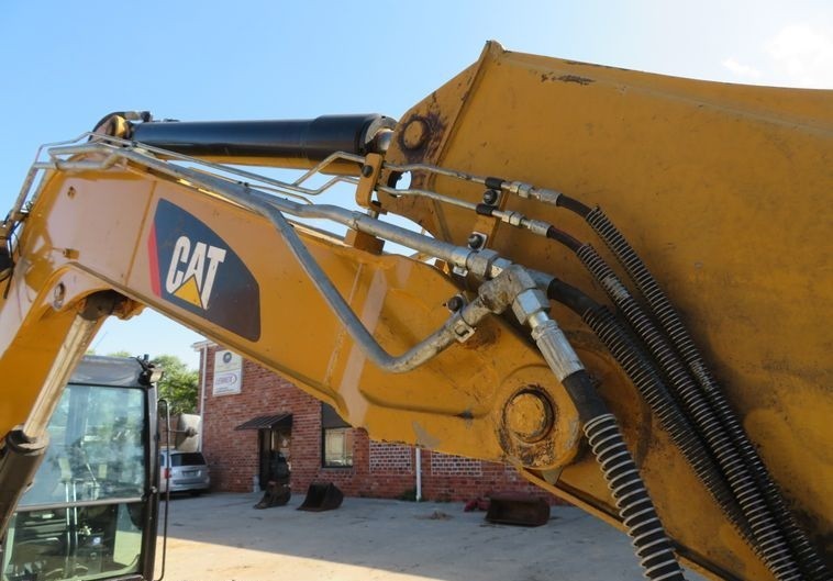 gallery 2015 Caterpillar 308E2 CR Mini excavator