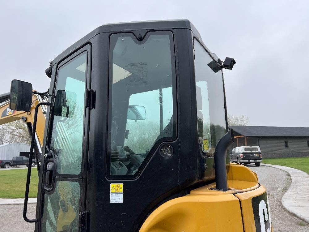 gallery 2018 Caterpillar 305.5E2 Mini Excavator