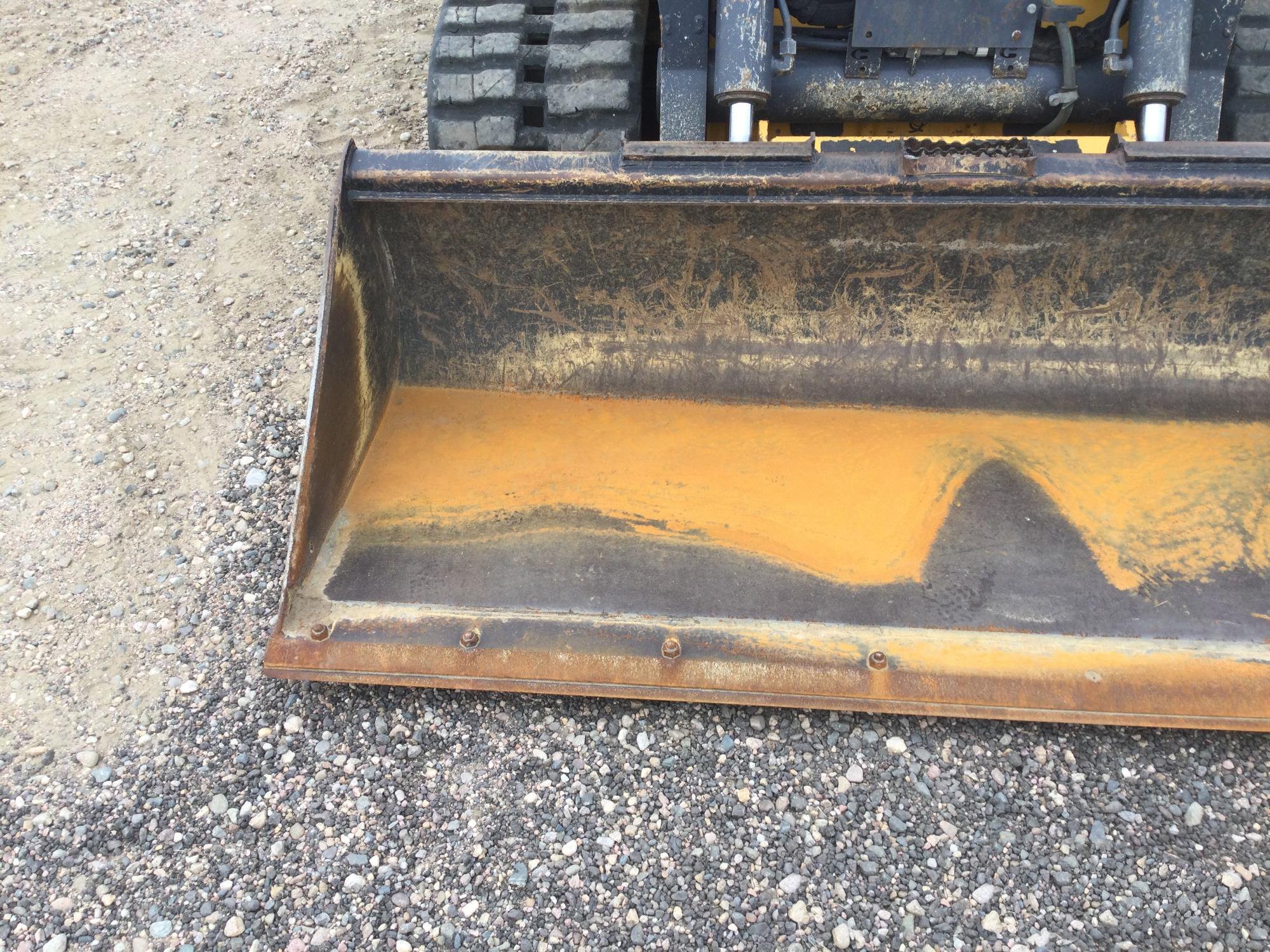 gallery 2018 John Deere 331G Skid Steer