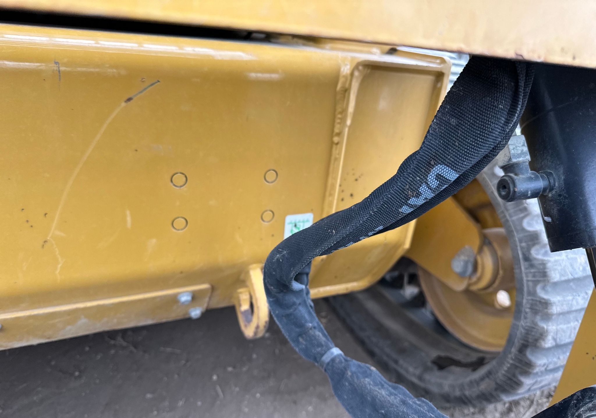 gallery 2022 Caterpillar 289D3 tracked skid steer loader