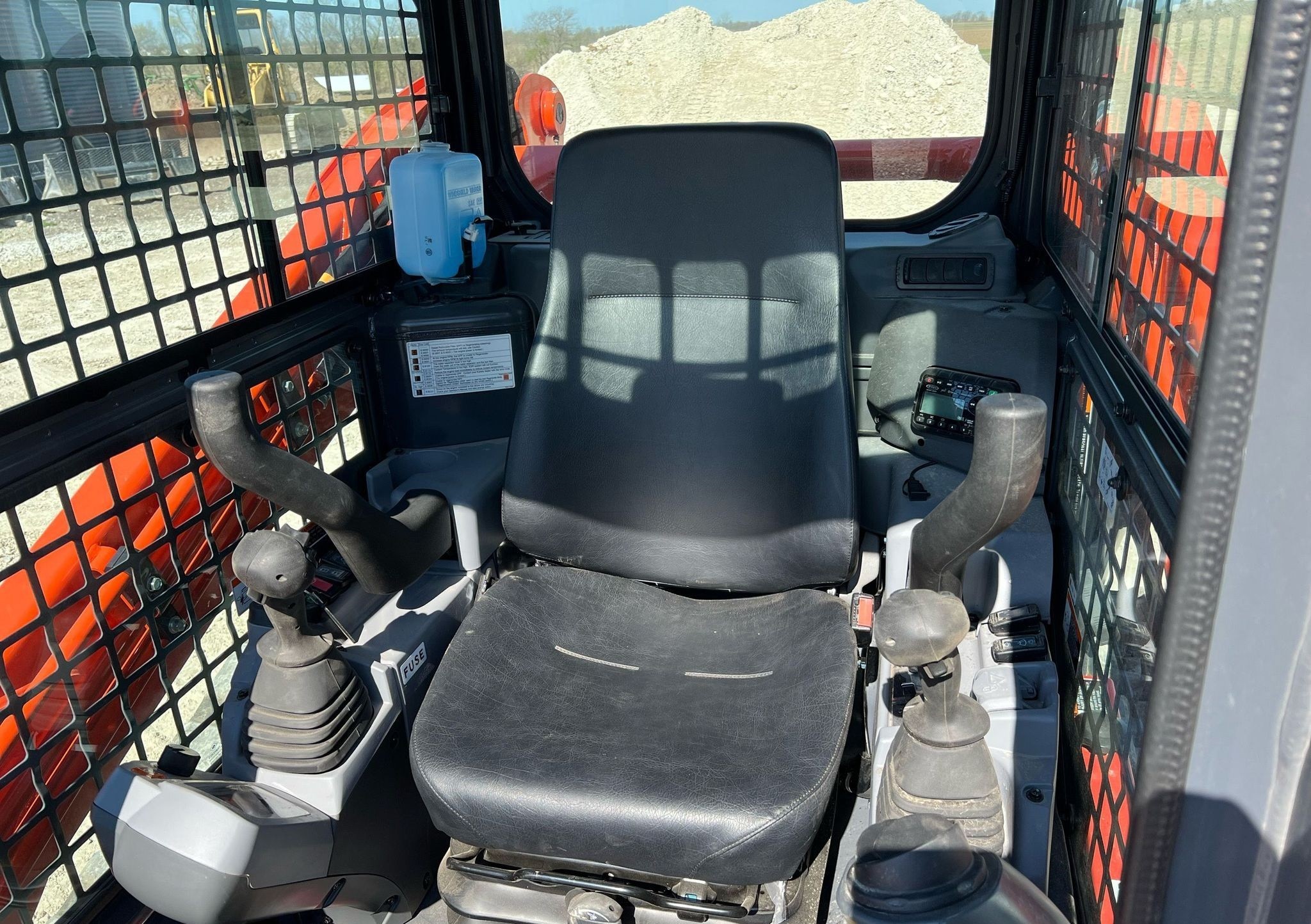 gallery 2022 Kubota SVL75-2 tracked skid steer loader