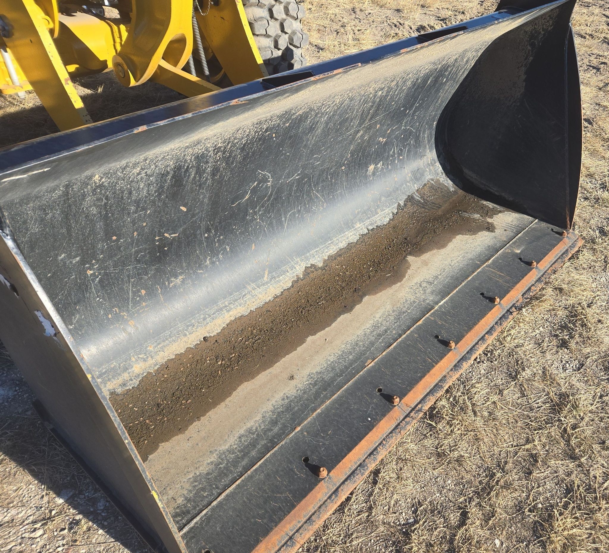gallery 2022 Caterpillar 908M wheel loader