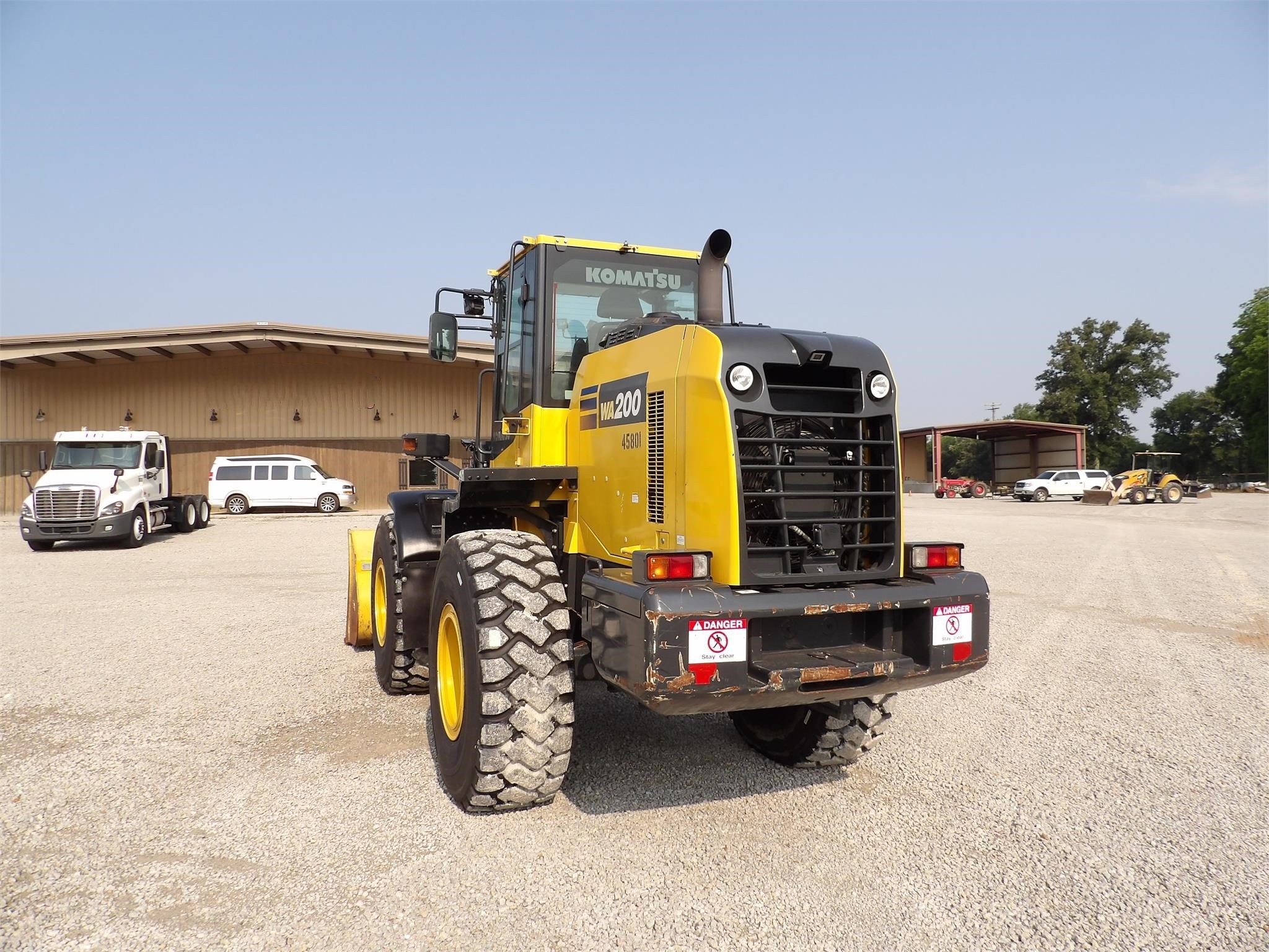 gallery 2020 KOMATSU WA200-8