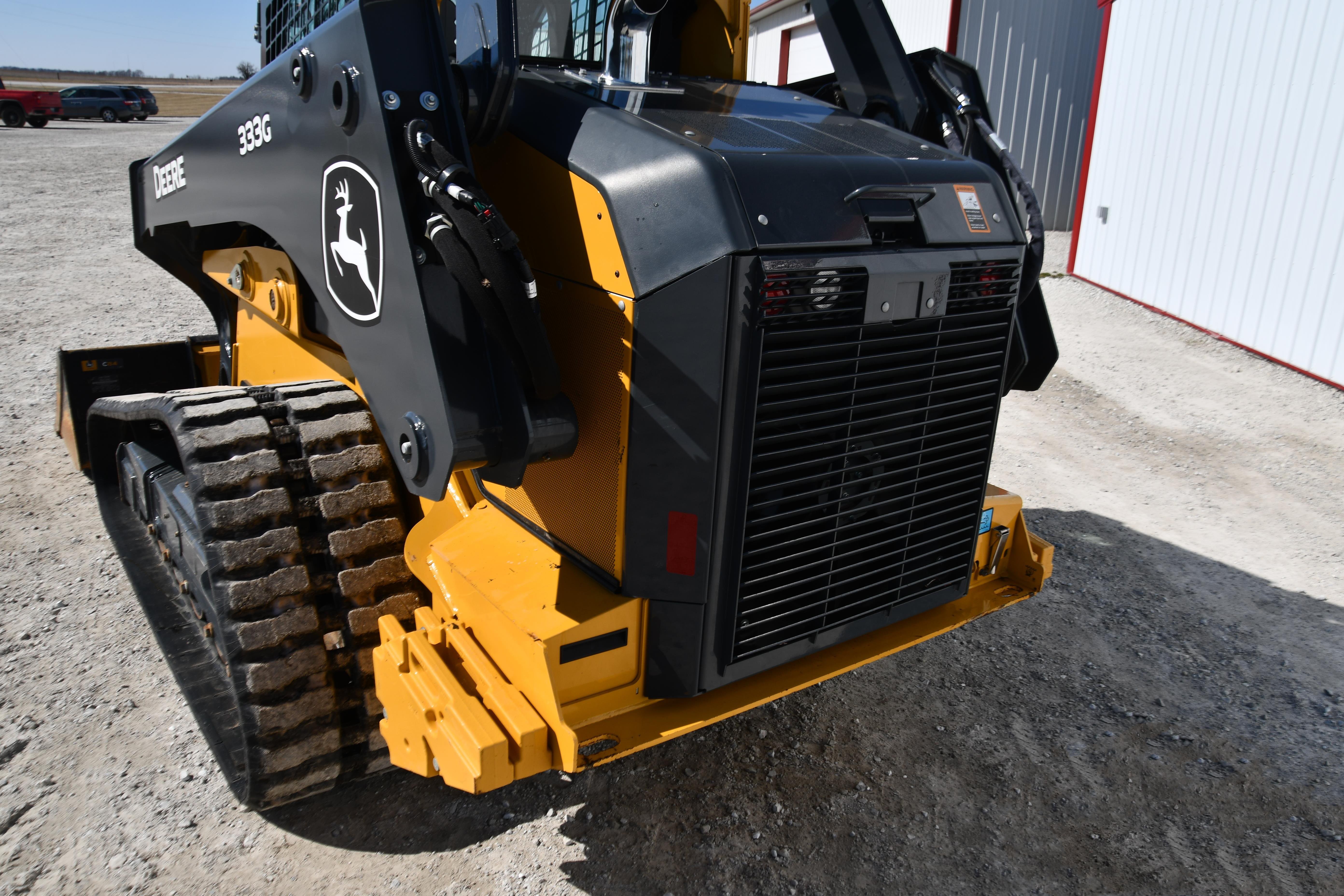 gallery 2022 JohnDeere 333G compact track loader