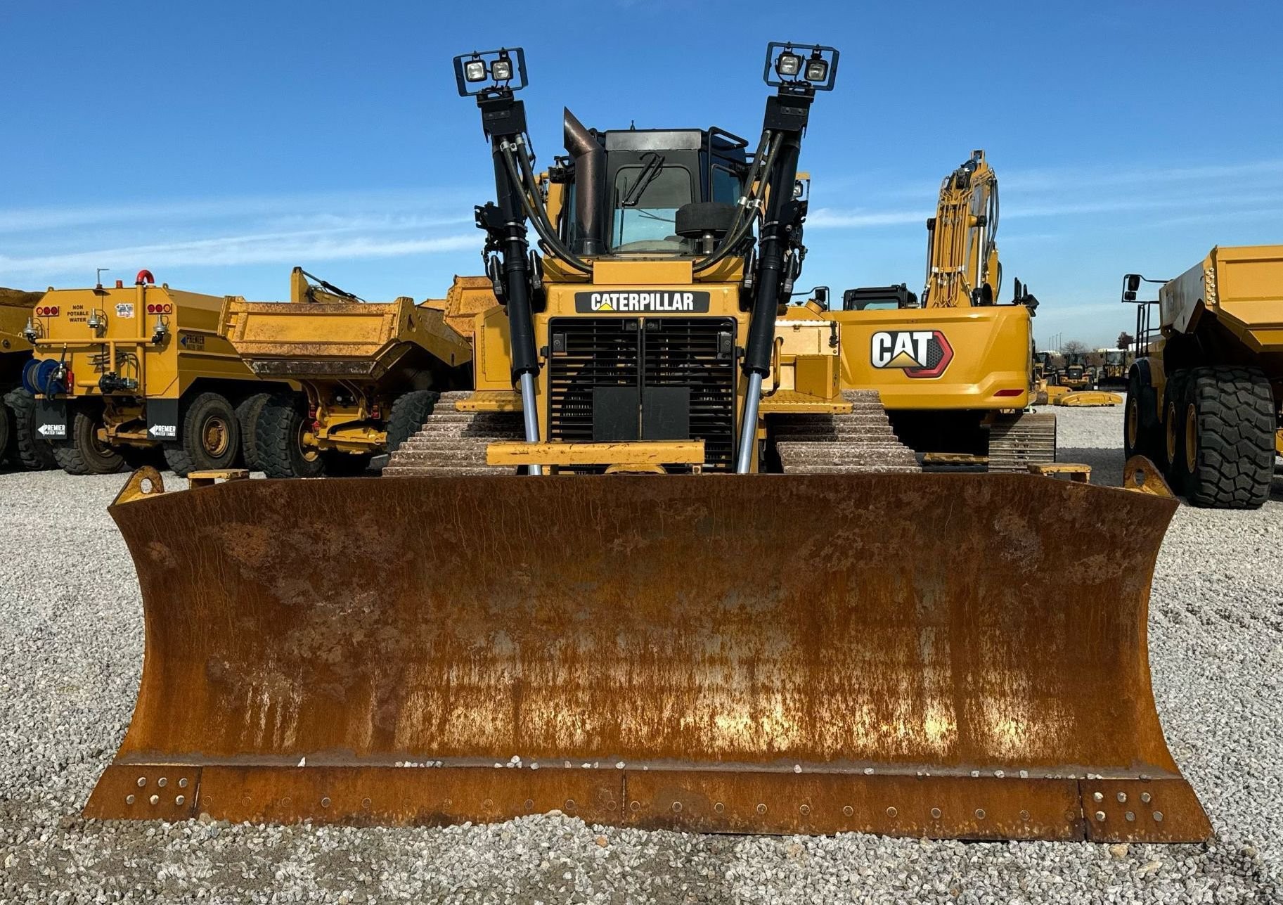 gallery 2014 Caterpillar D6T LGP dozer