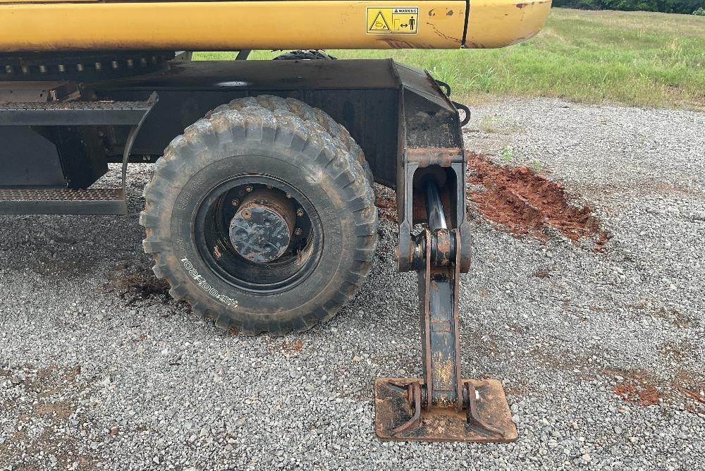gallery 2011 Caterpillar M322D Wheeled Excavator