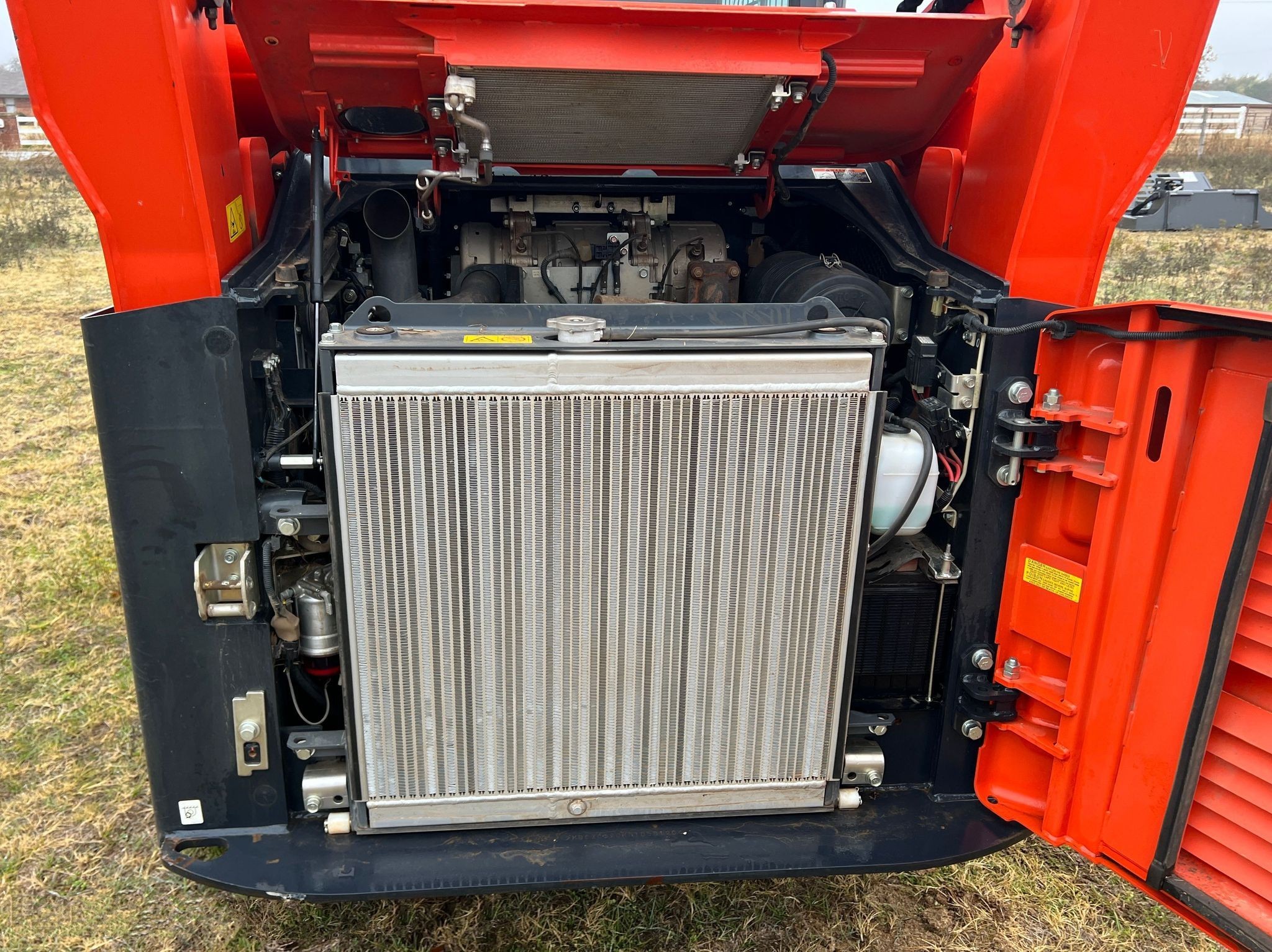 gallery 2021 Kubota SVL75-2 tracked skid steer loader