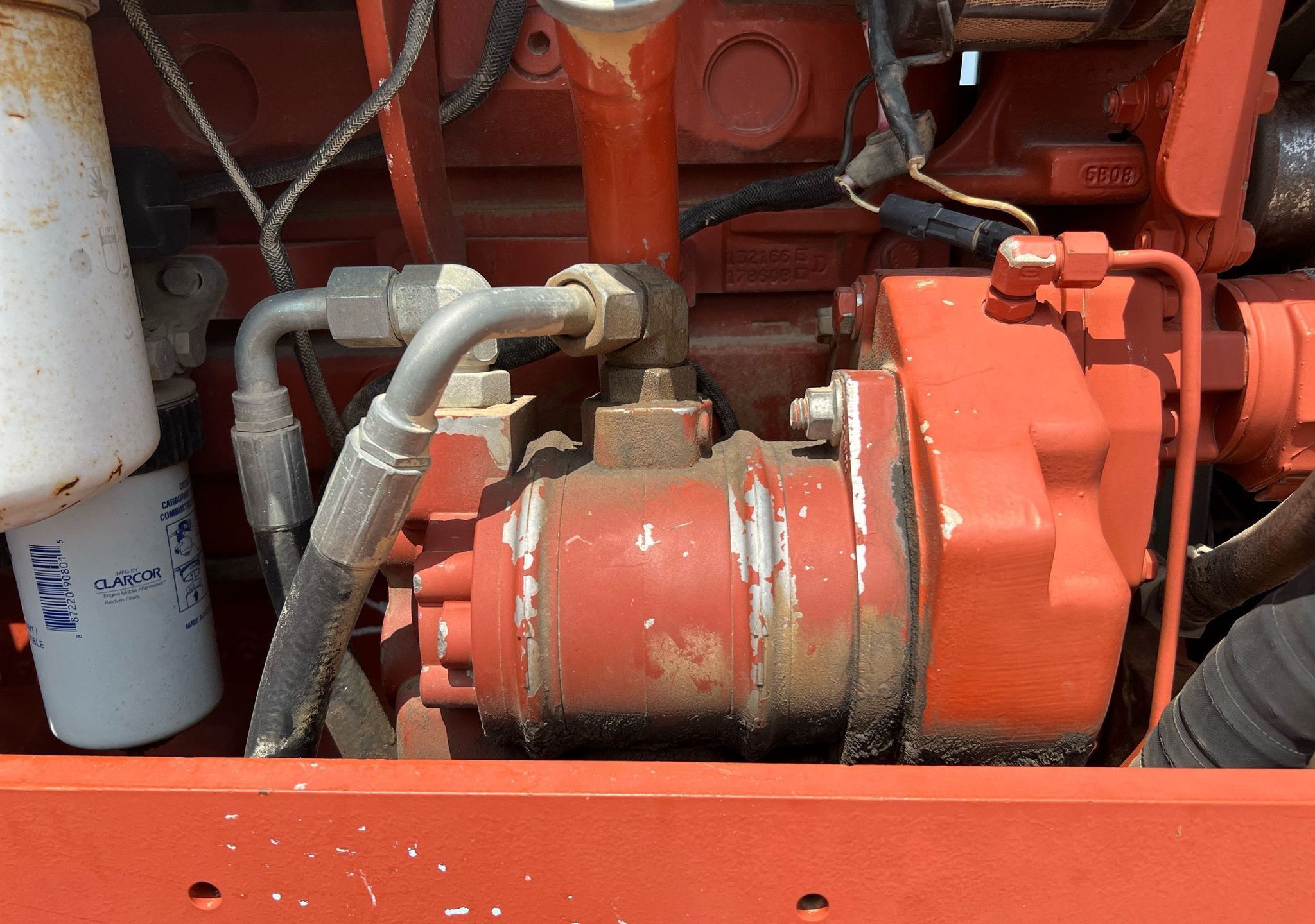 gallery 2006 Ditch Witch HT185 cable plow