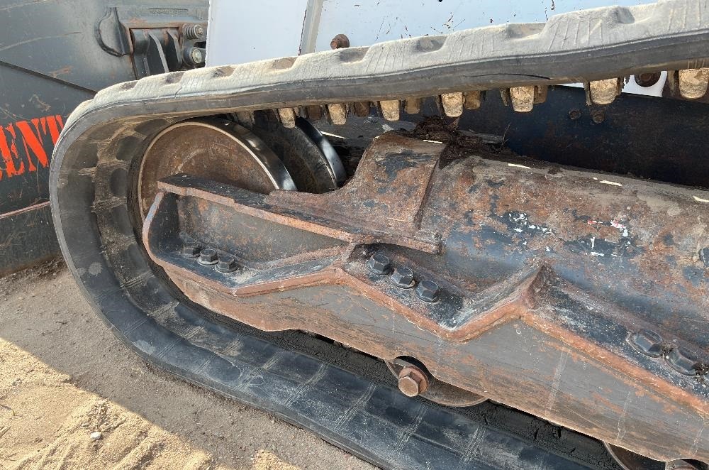 gallery 2019 Bobcat T770 Compact Track Loader