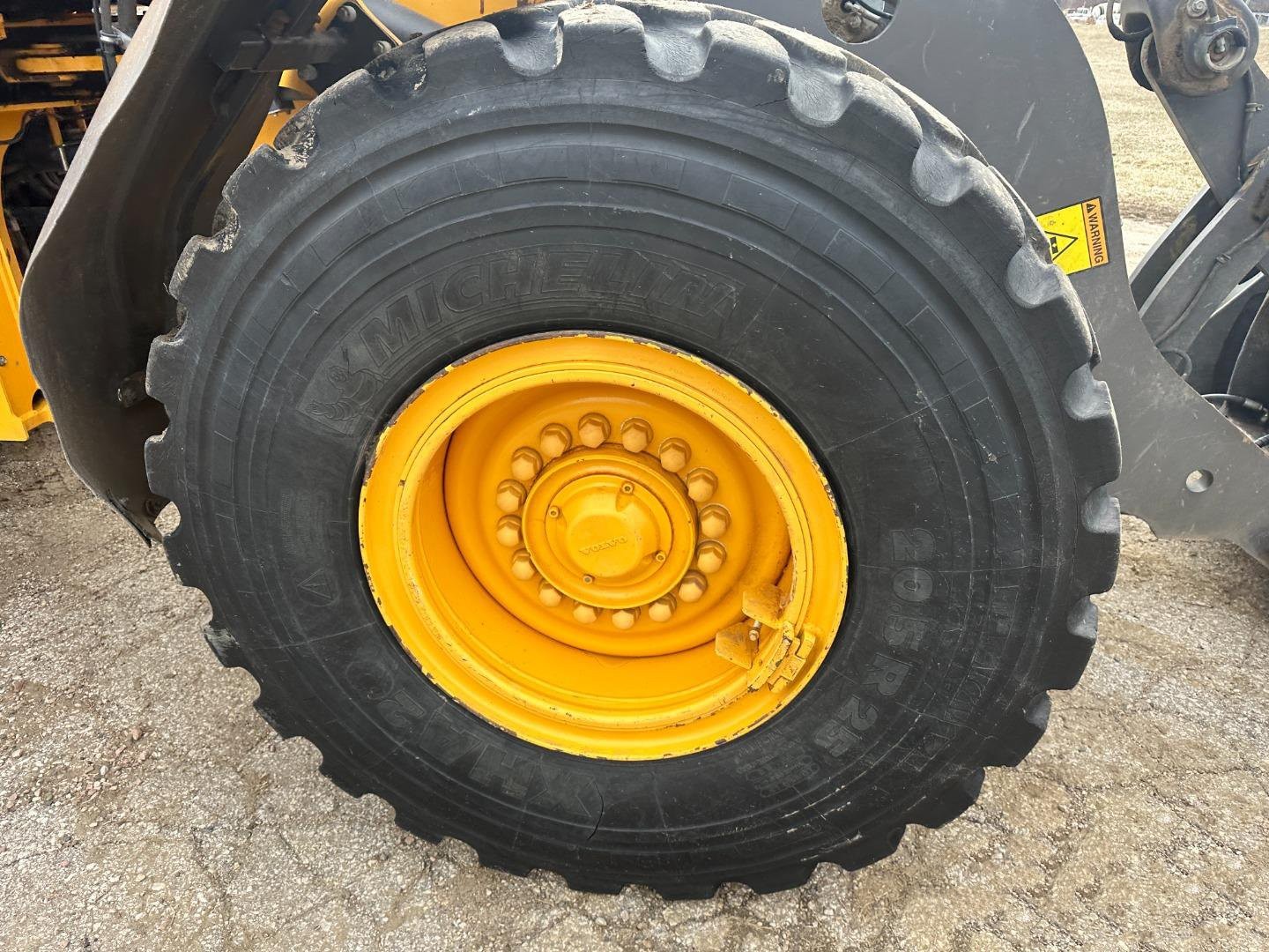 gallery 2018 Volvo L90H Wheel Loader
