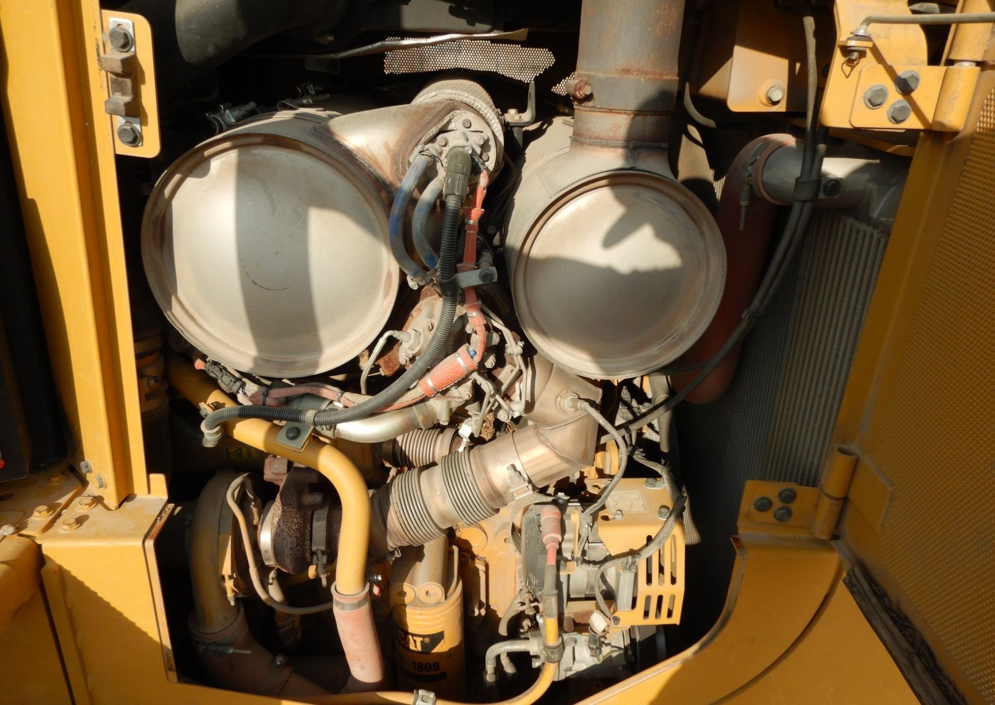 gallery 2016 Caterpillar D6T XL dozer