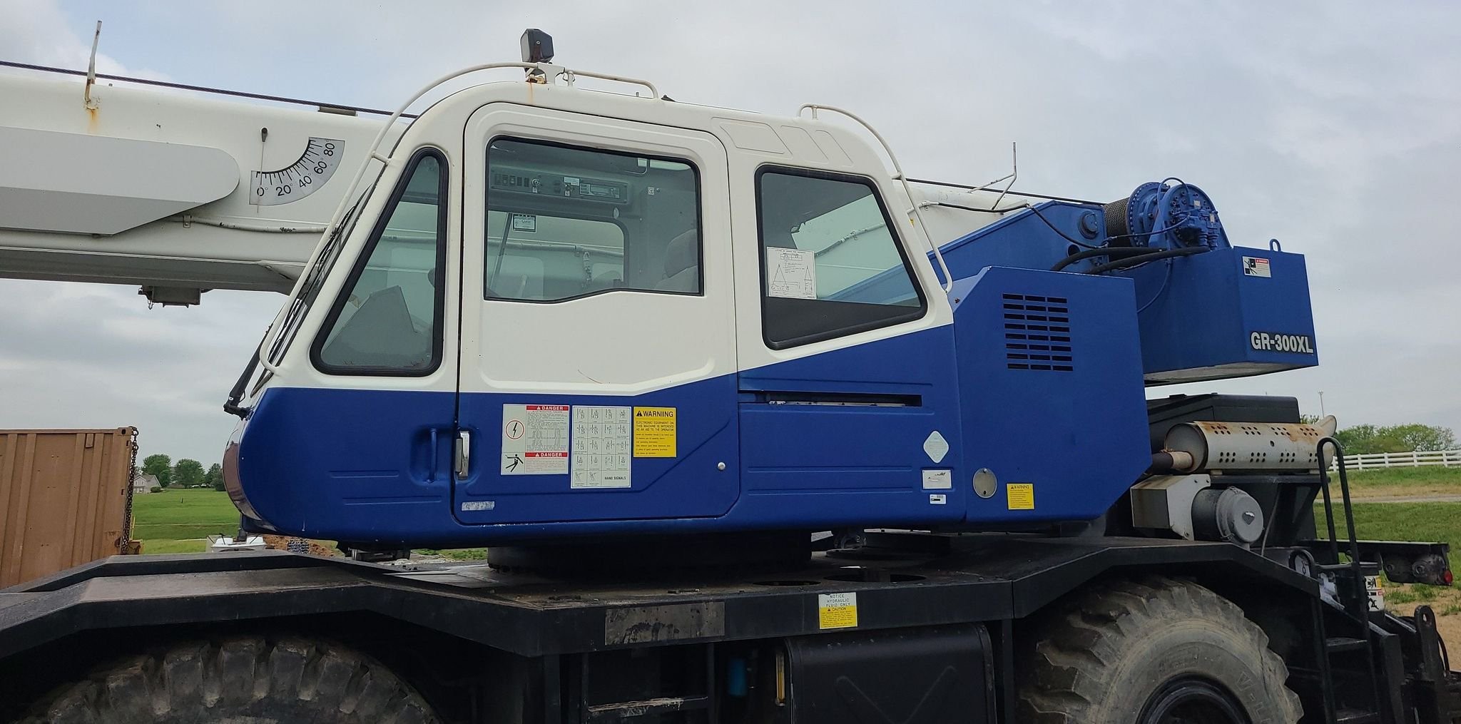 gallery 2011 Tadano GR300XL crane