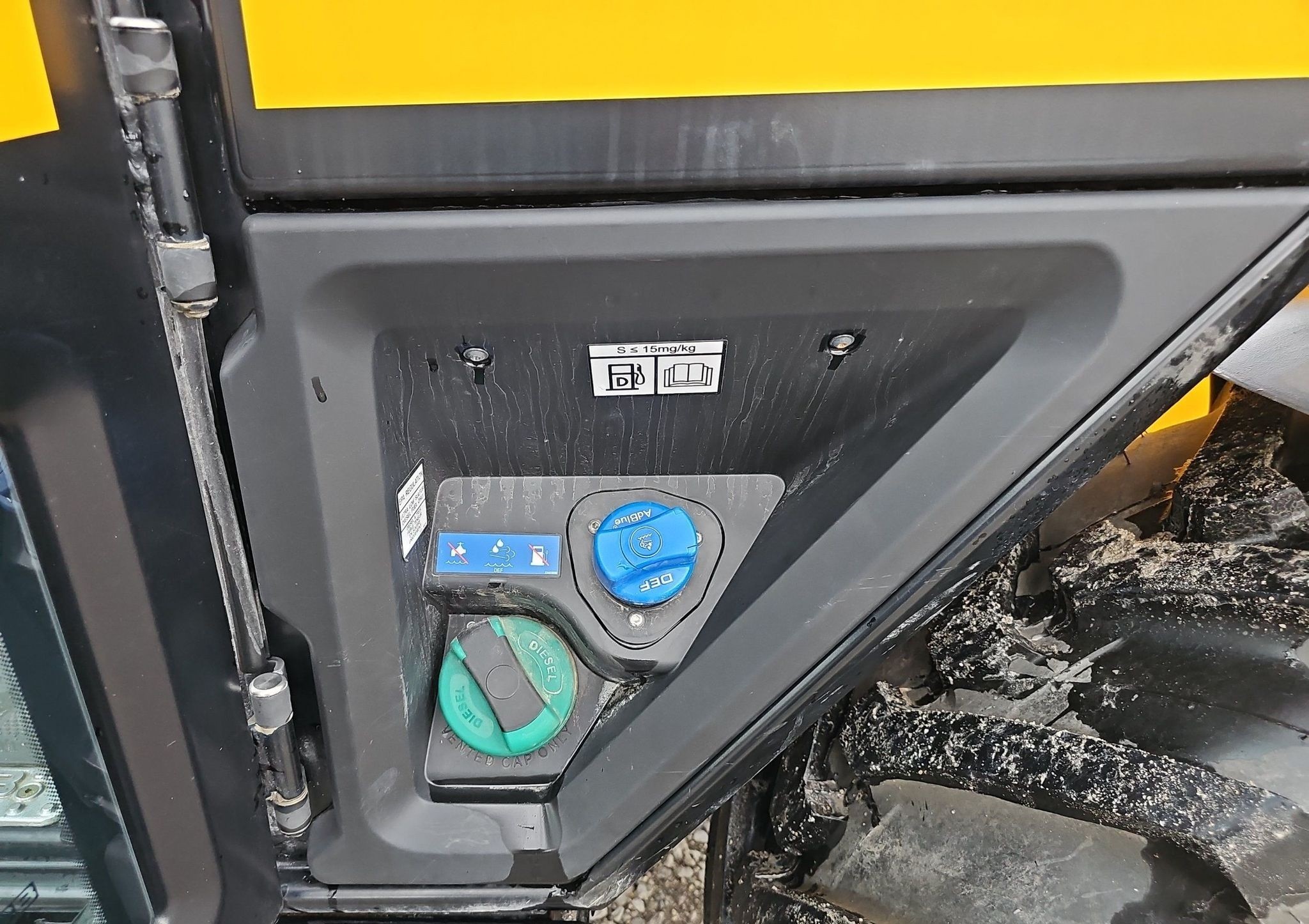 gallery 2023 JCB 542-70AG telehandler