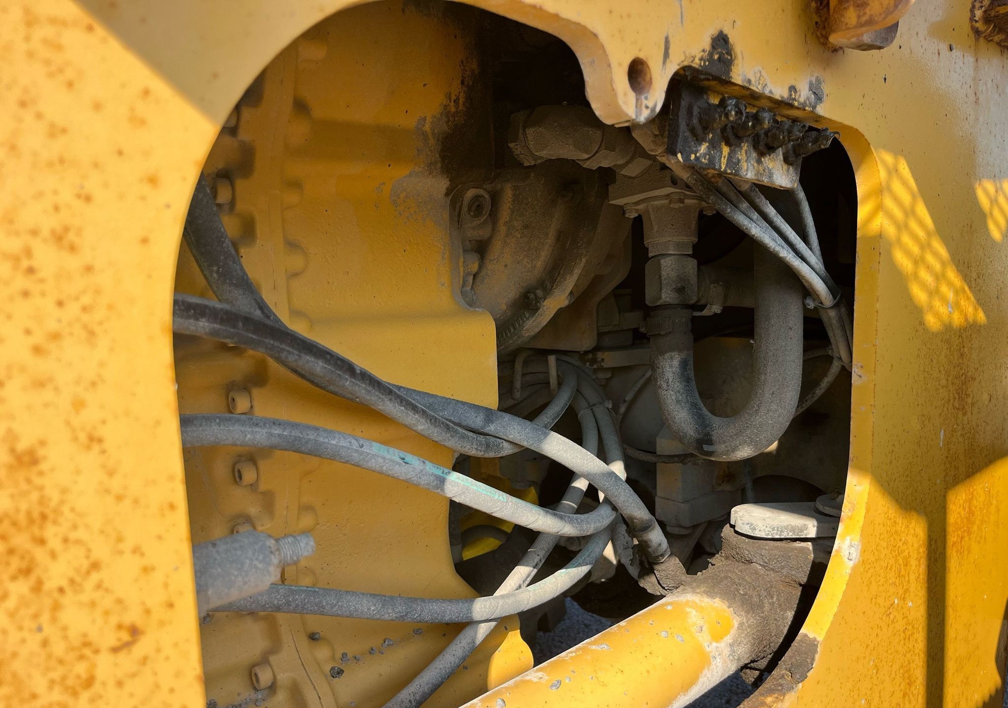 gallery 2005 John Deere 544J wheel loader