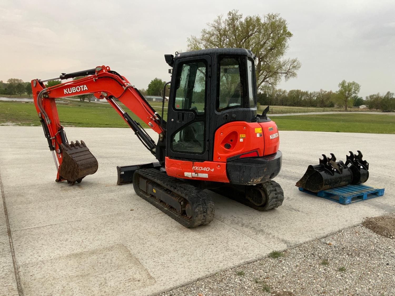 gallery 2016 Kubota KX040-4 Mini Excavator