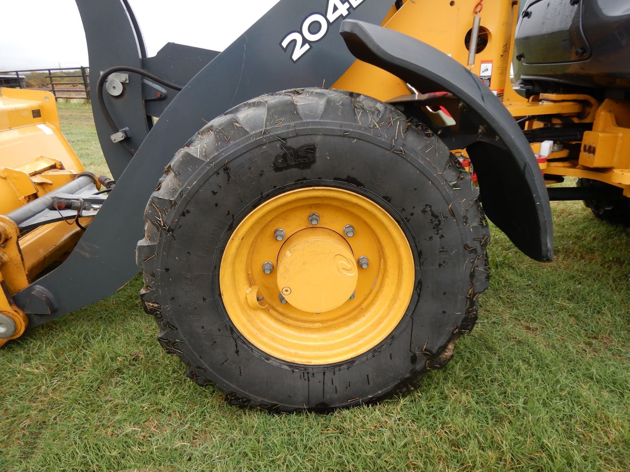 gallery 2018 John Deere 204L Wheel Loader
