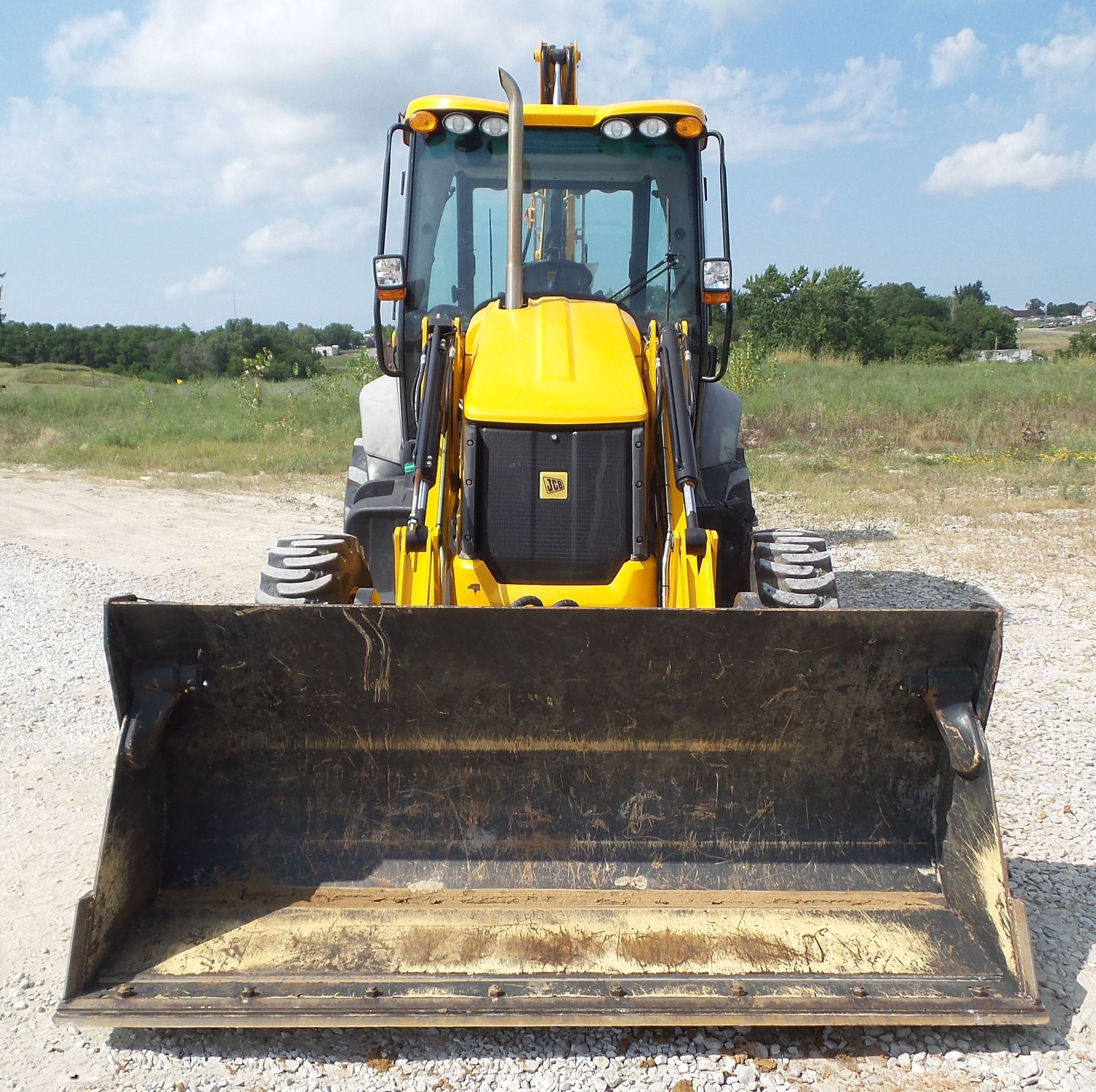 gallery 2016 JCB 3CX-15 backhoe
