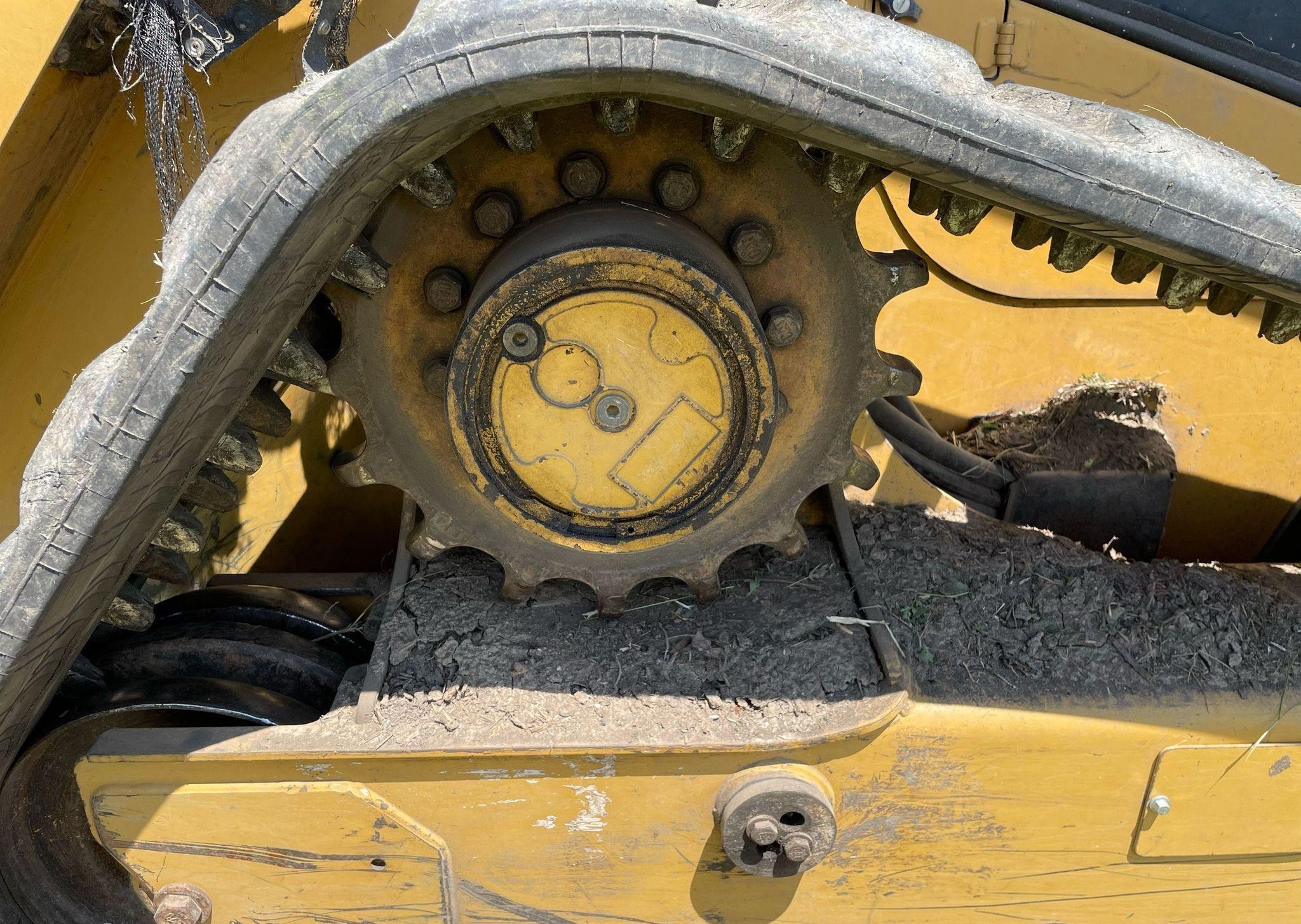 gallery 2017 Caterpillar 299D2XHP Skid Steer
