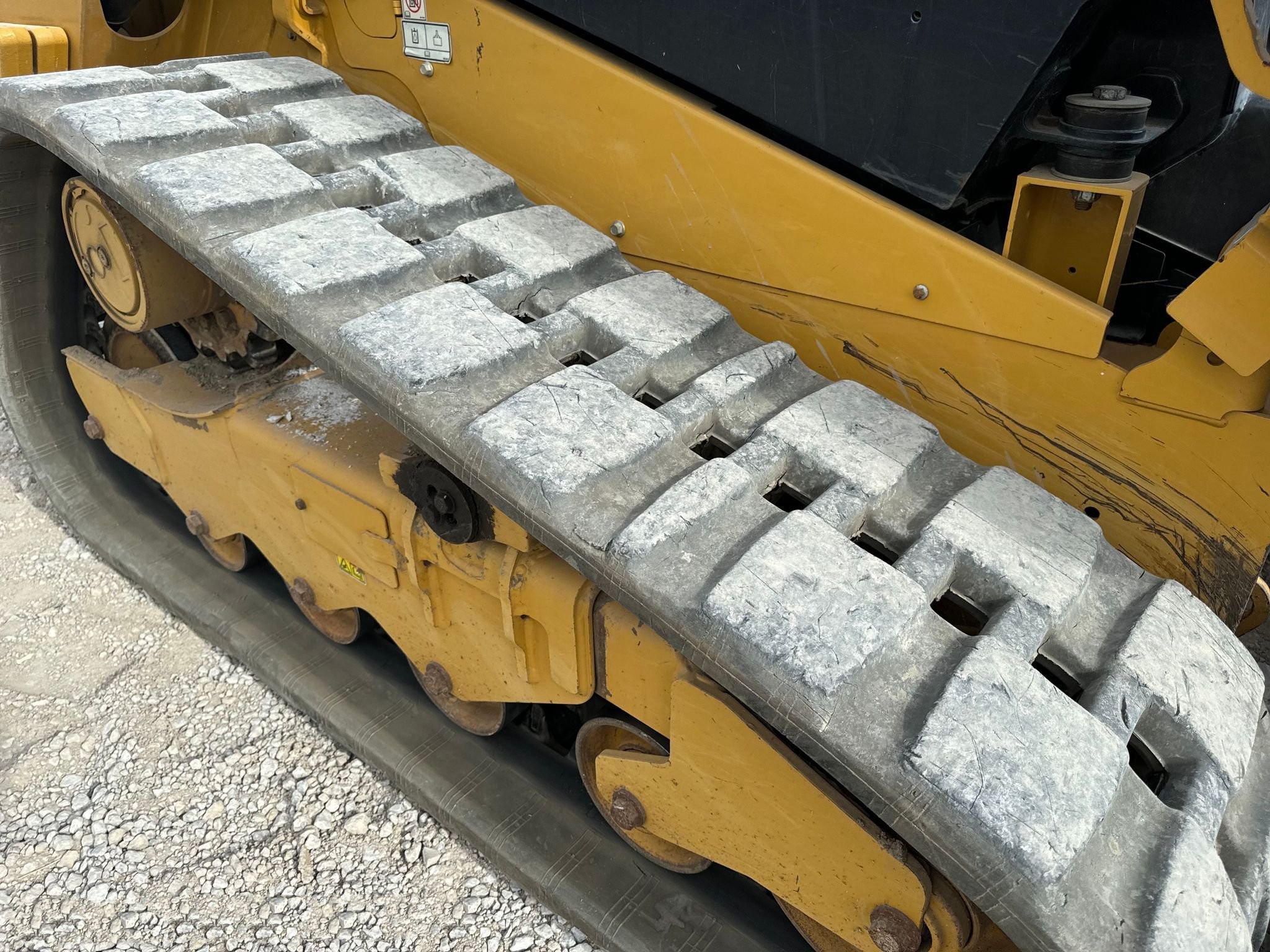 gallery 2019 Caterpillar 259D3 tracked skid steer loader