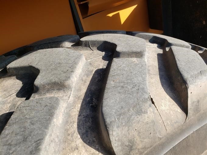 gallery 2016 Case 621F XR Wheel Loader