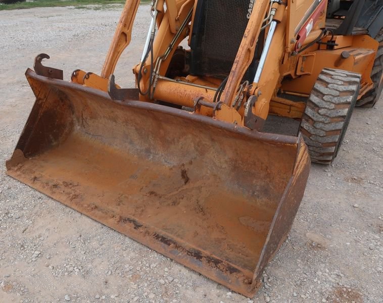 gallery 2006 Case 580M Series 2 backhoe